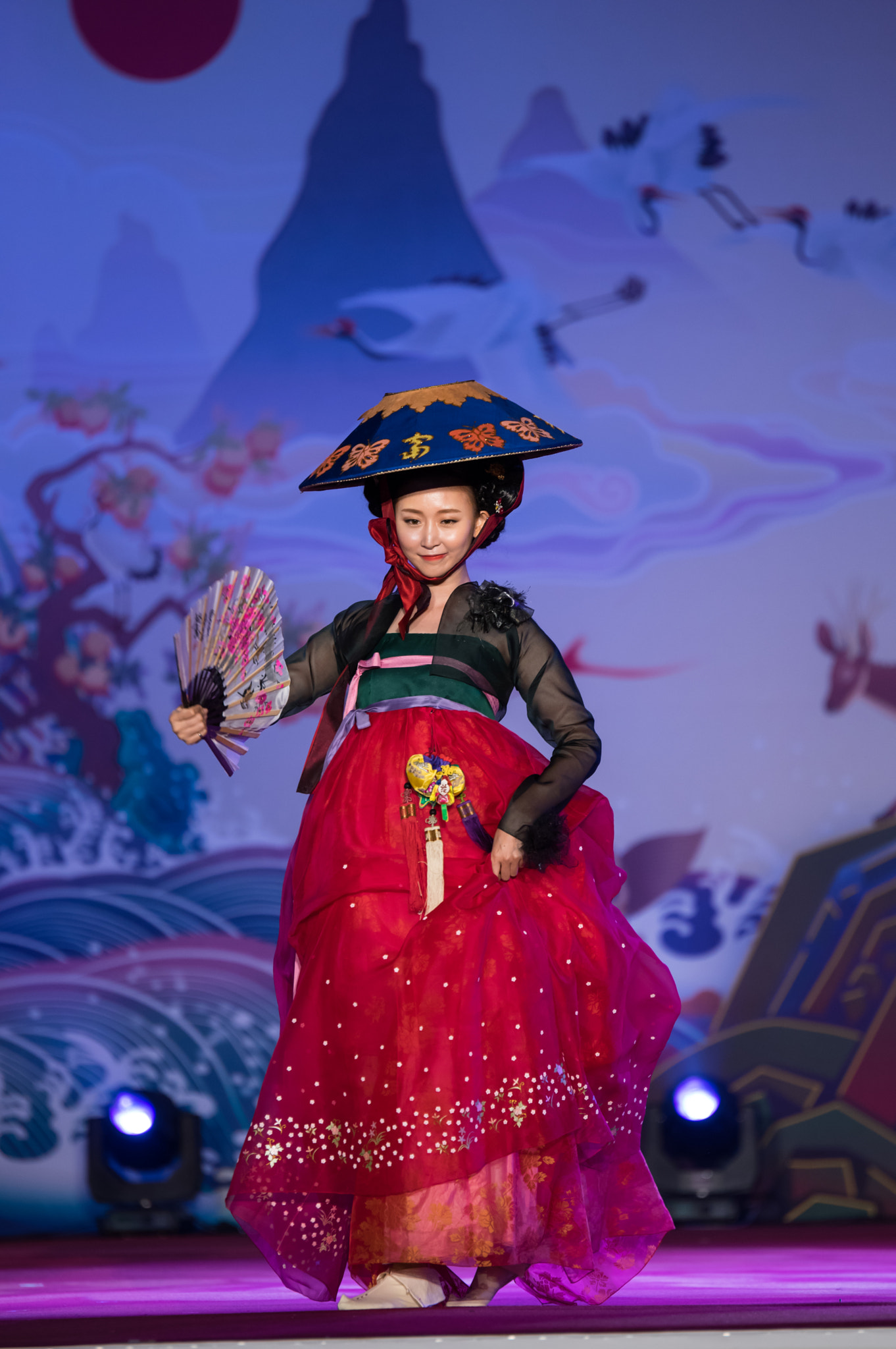 Pentax K-3 sample photo. Hanbok fashion show photography