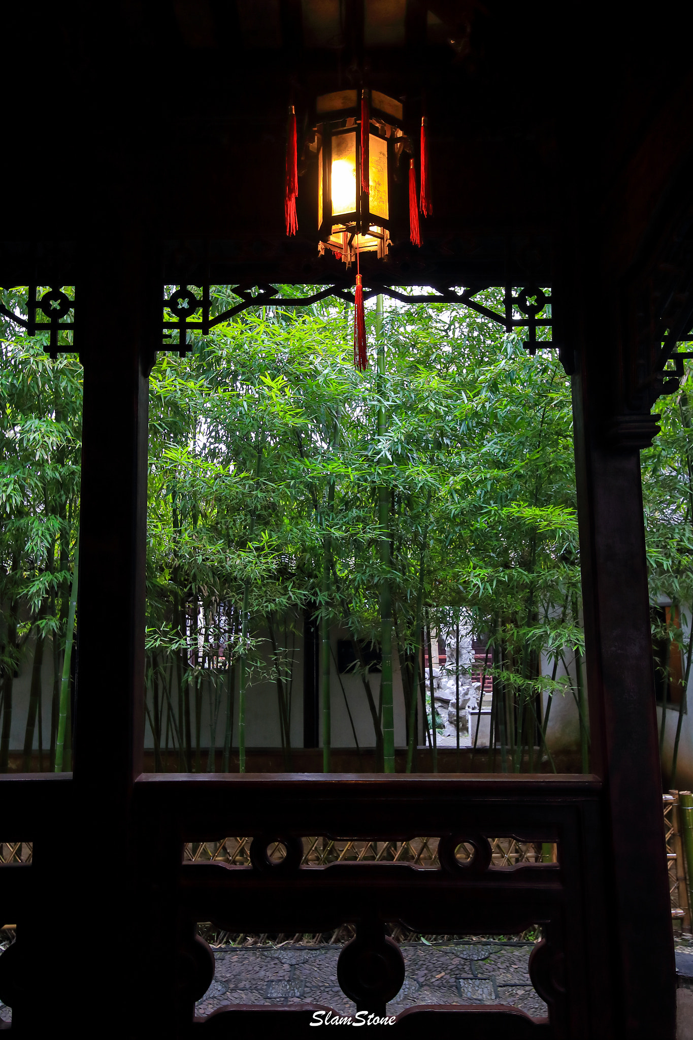 Canon EF 300mm f/2.8L sample photo. Bamboo garden photography