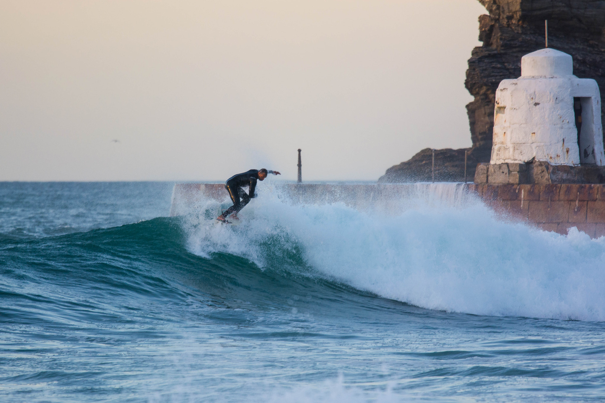 Nikon Nikkor AF-S 300mm F4E PF ED VR sample photo. Surfing, portreath photography