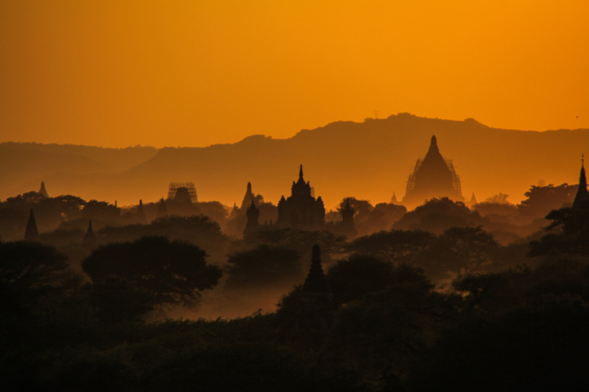 Sigma 18-250mm F3.5-6.3 DC OS HSM sample photo. Bagan to sunset photography