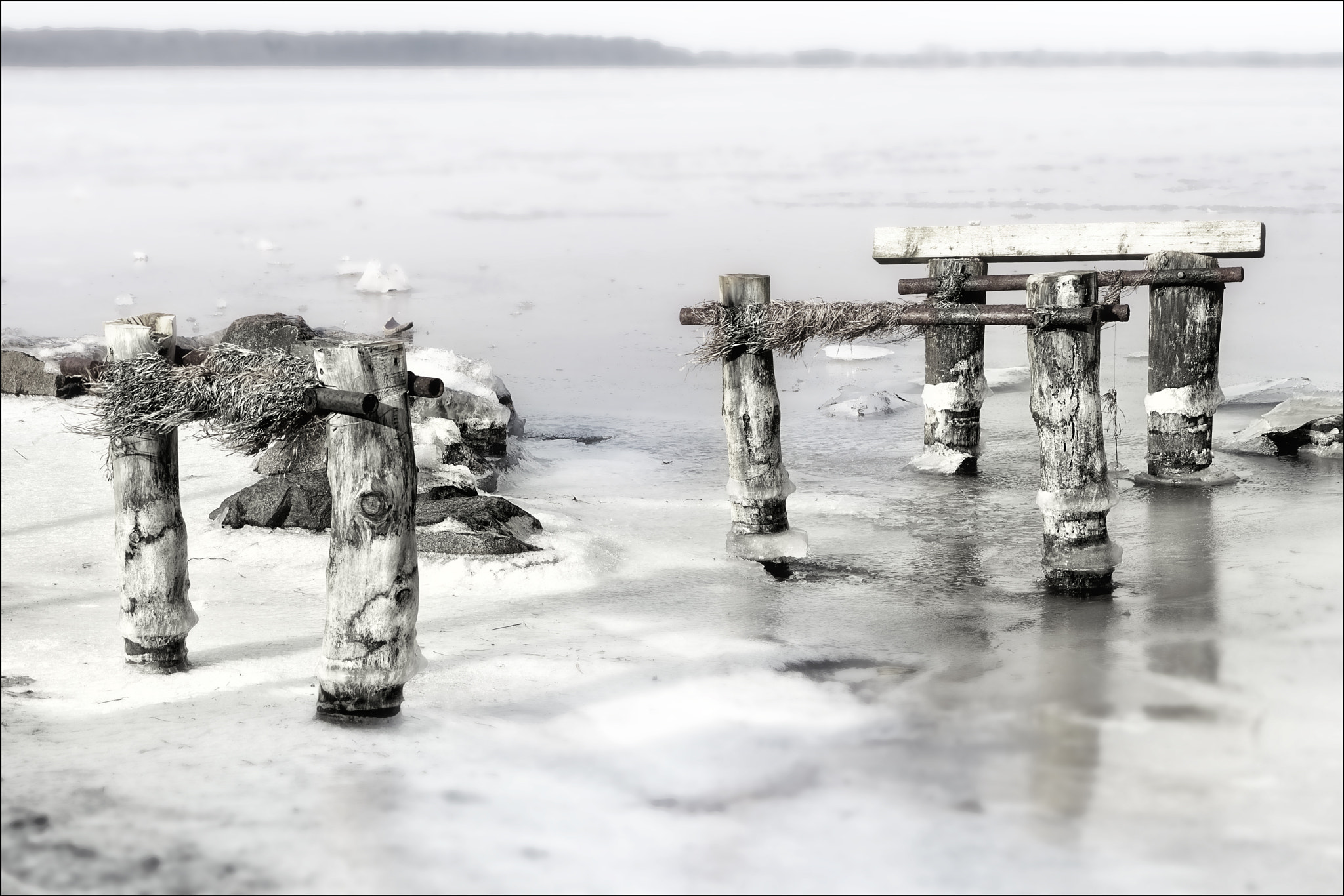 Sony a6000 + Sony FE 70-200mm F4 G OSS sample photo. Winterblick gen stahlbrode photography