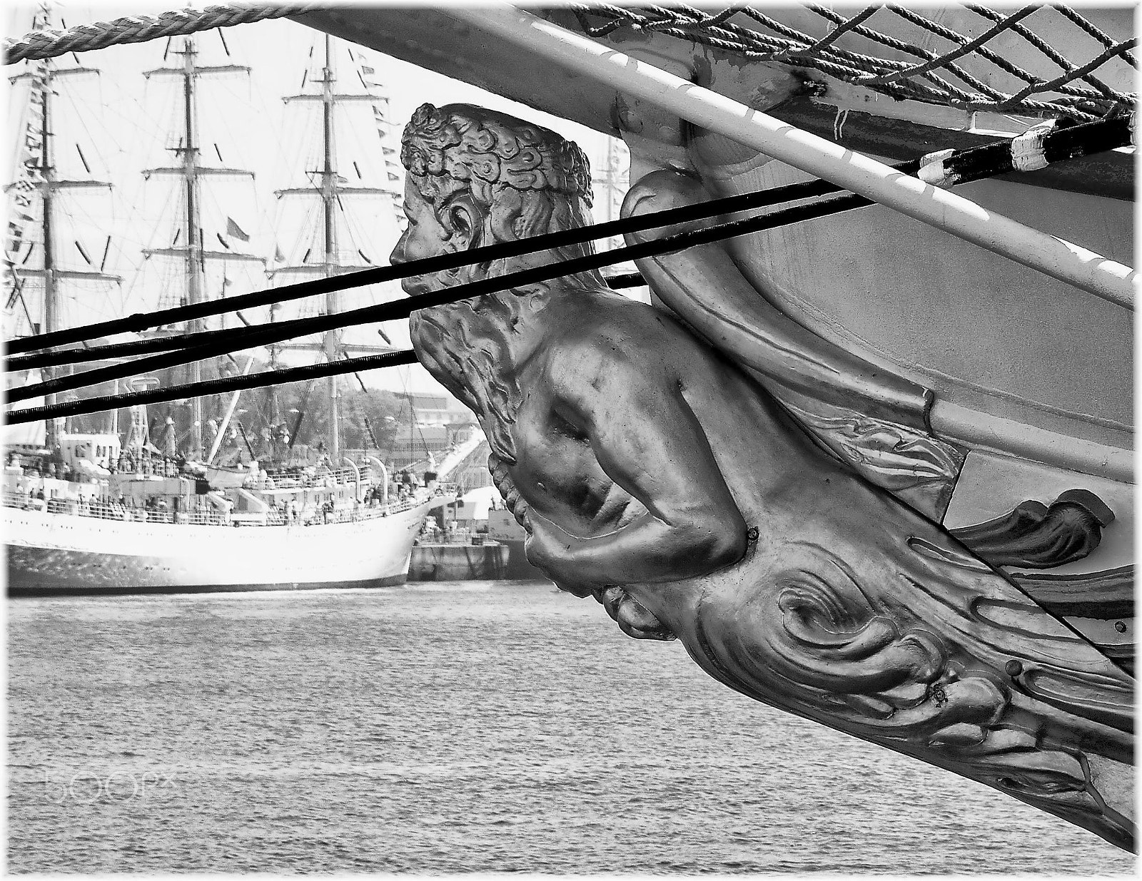 Samsung Pro 815 sample photo. Mascaron de proa photography