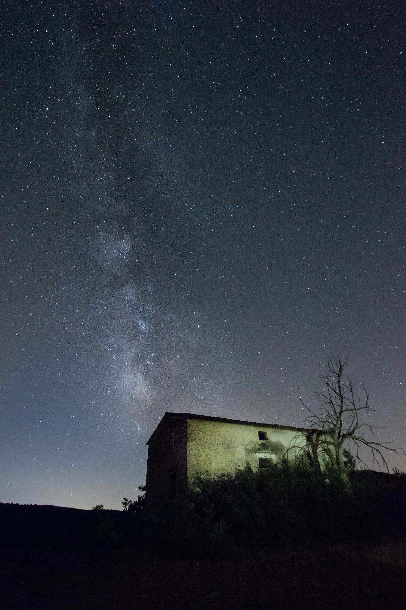 Canon EF-S 10-22mm F3.5-4.5 USM sample photo. The house & the sky. serra mariola natural park photography