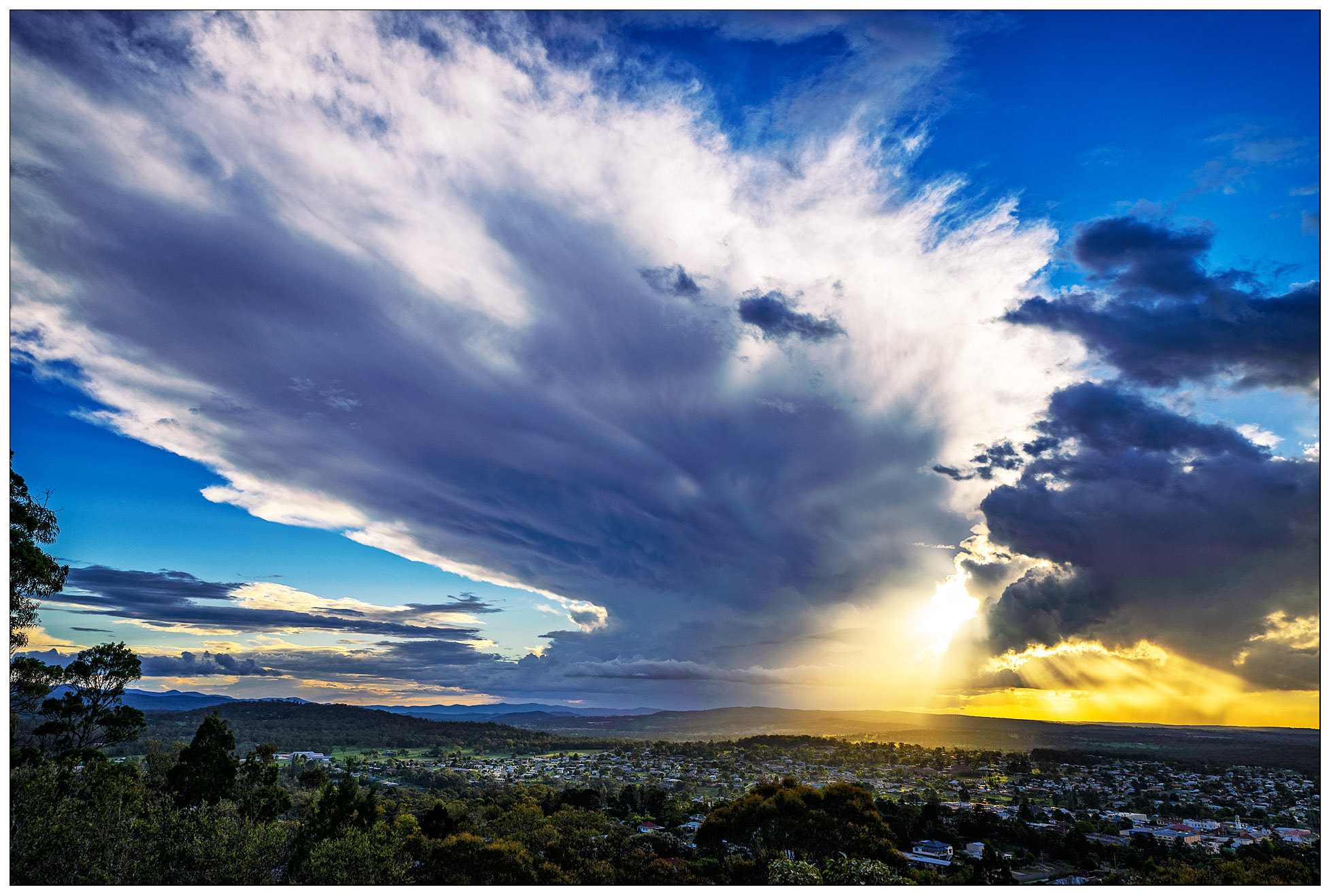 Tamron SP 24-70mm F2.8 Di VC USD sample photo. Stanthorpe from mt marlay lookout photography