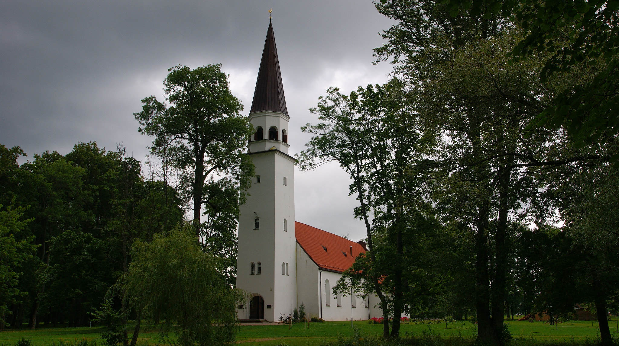 Sony Alpha DSLR-A390 sample photo. Sigulda. summer storm soon. photography