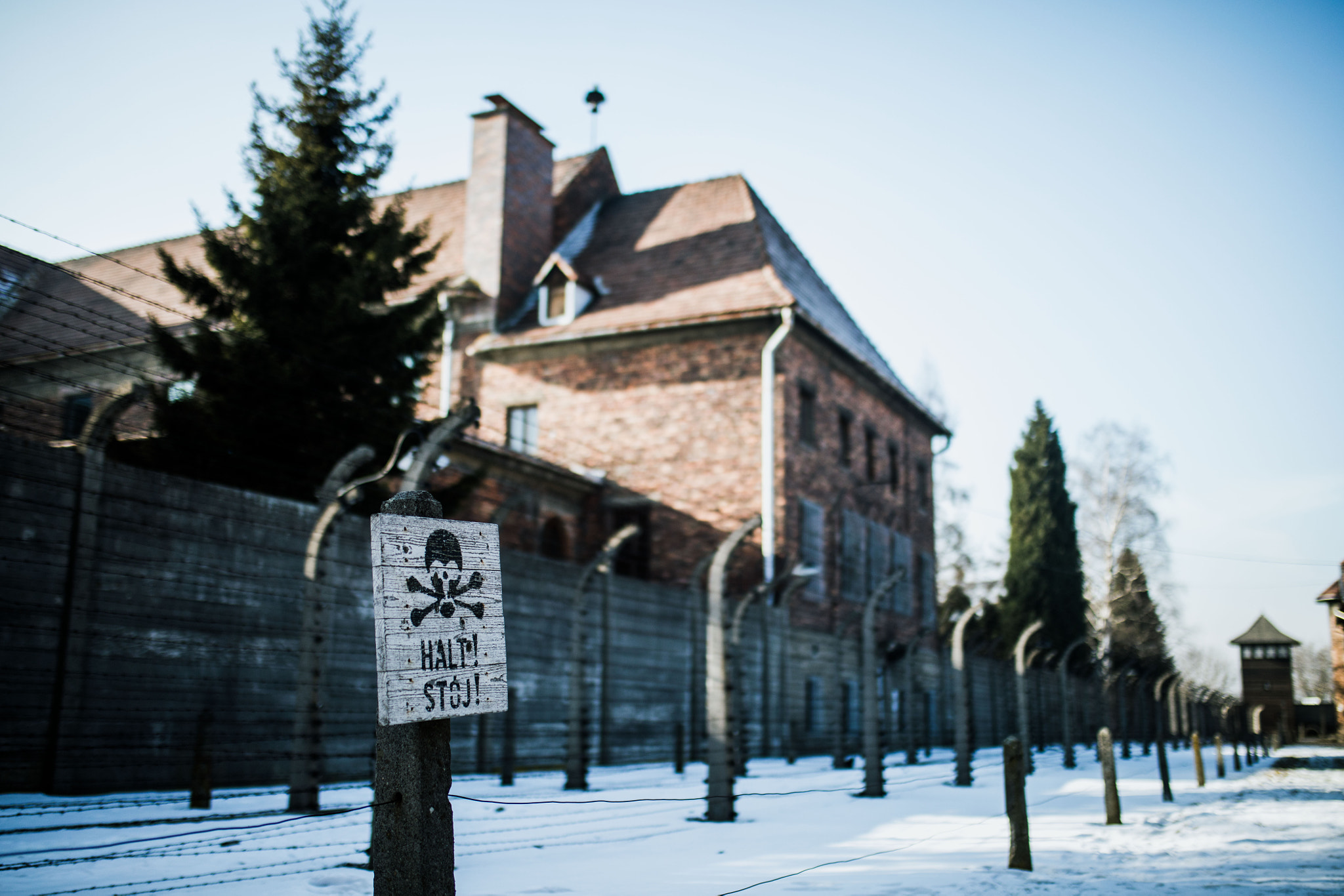 Canon EOS 5DS R + Sigma 35mm F1.4 DG HSM Art sample photo. Auschwitz, feel sorry for the jew photography