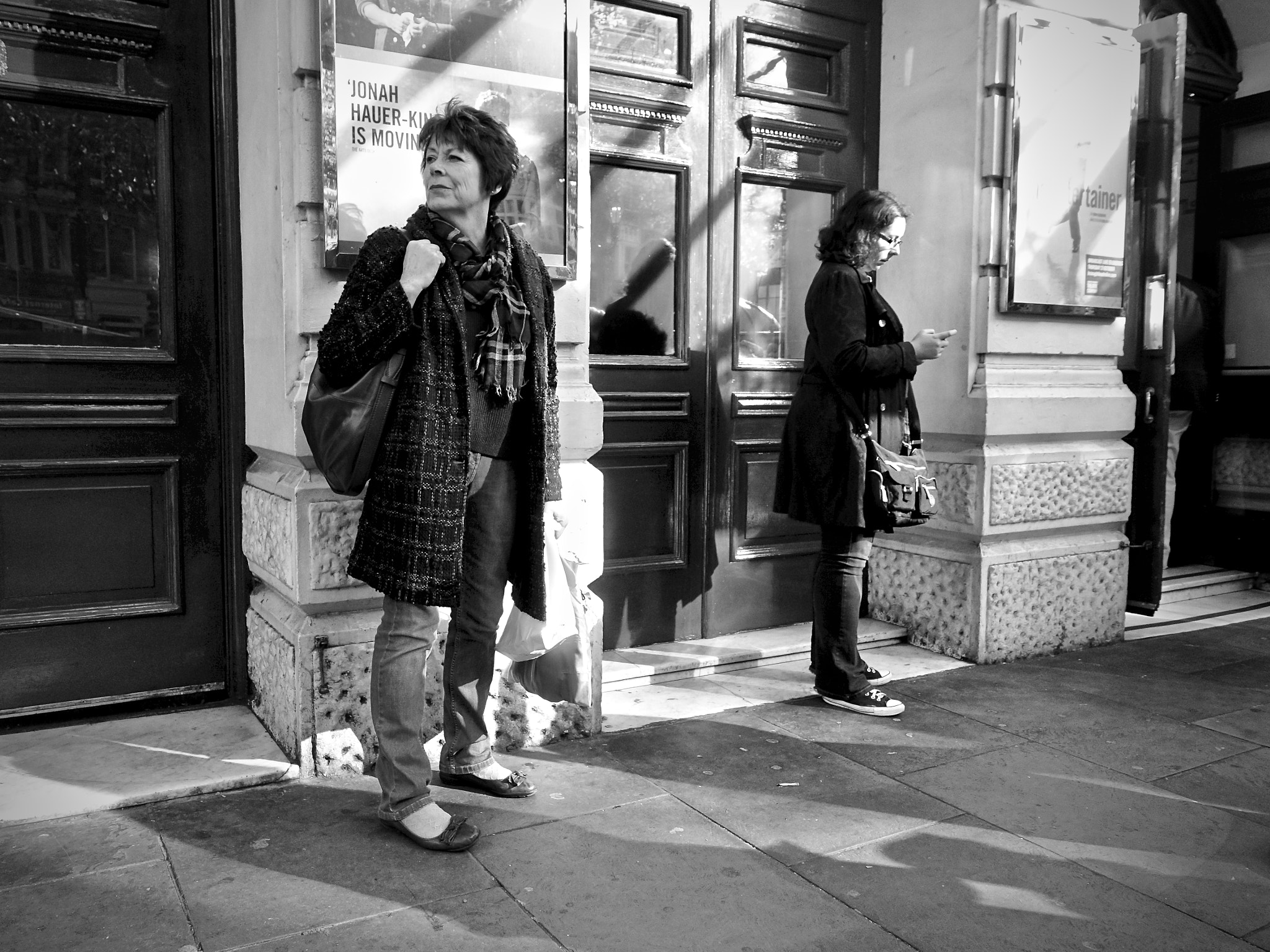 Sony Cyber-shot DSC-RX100 IV + Sony 24-70mm F1.8-2.8 sample photo. Central london, uk. photography