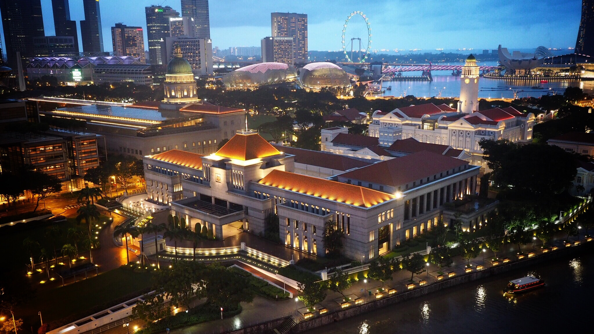 Olympus M.Zuiko Digital ED 12-40mm F2.8 Pro sample photo. Parliament house - singapore photography