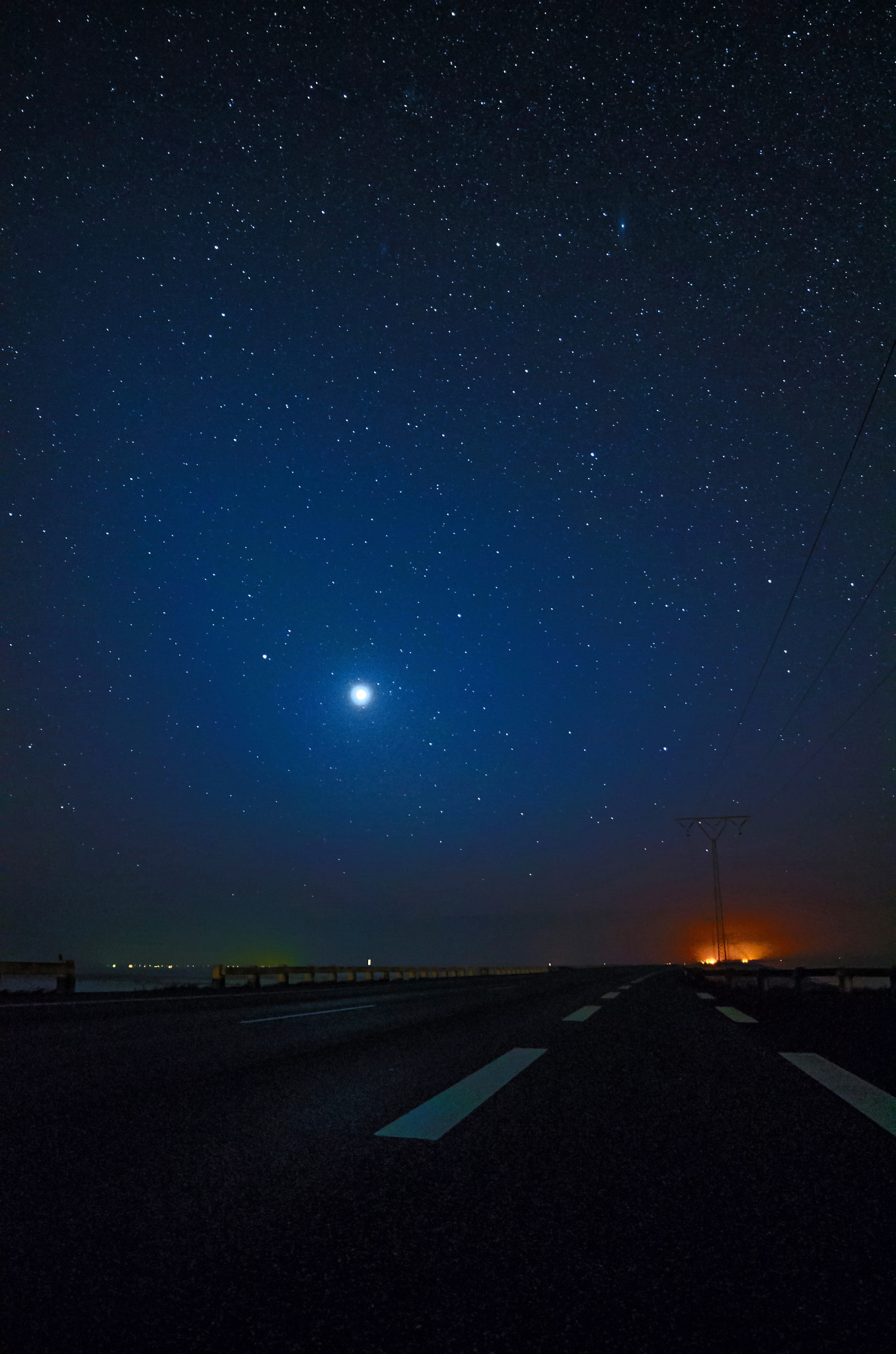 Samyang 14mm F2.8 ED AS IF UMC sample photo. Venus photography