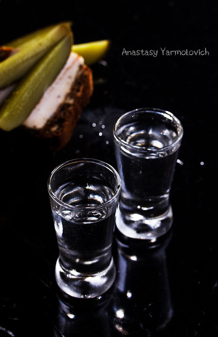 Canon EF-S 60mm F2.8 Macro USM sample photo. Vodka photography