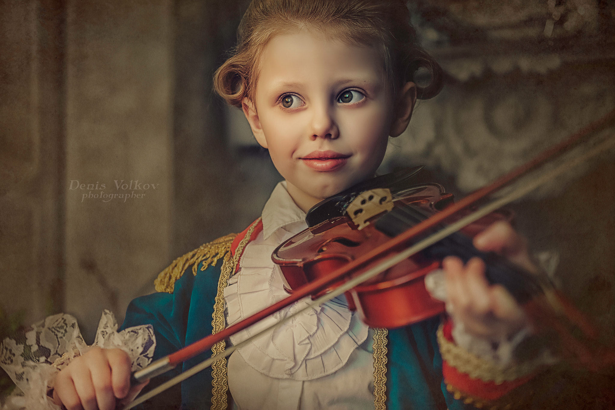 Fujifilm X-T10 + Fujifilm XF 35mm F2 R WR sample photo. Musician photography