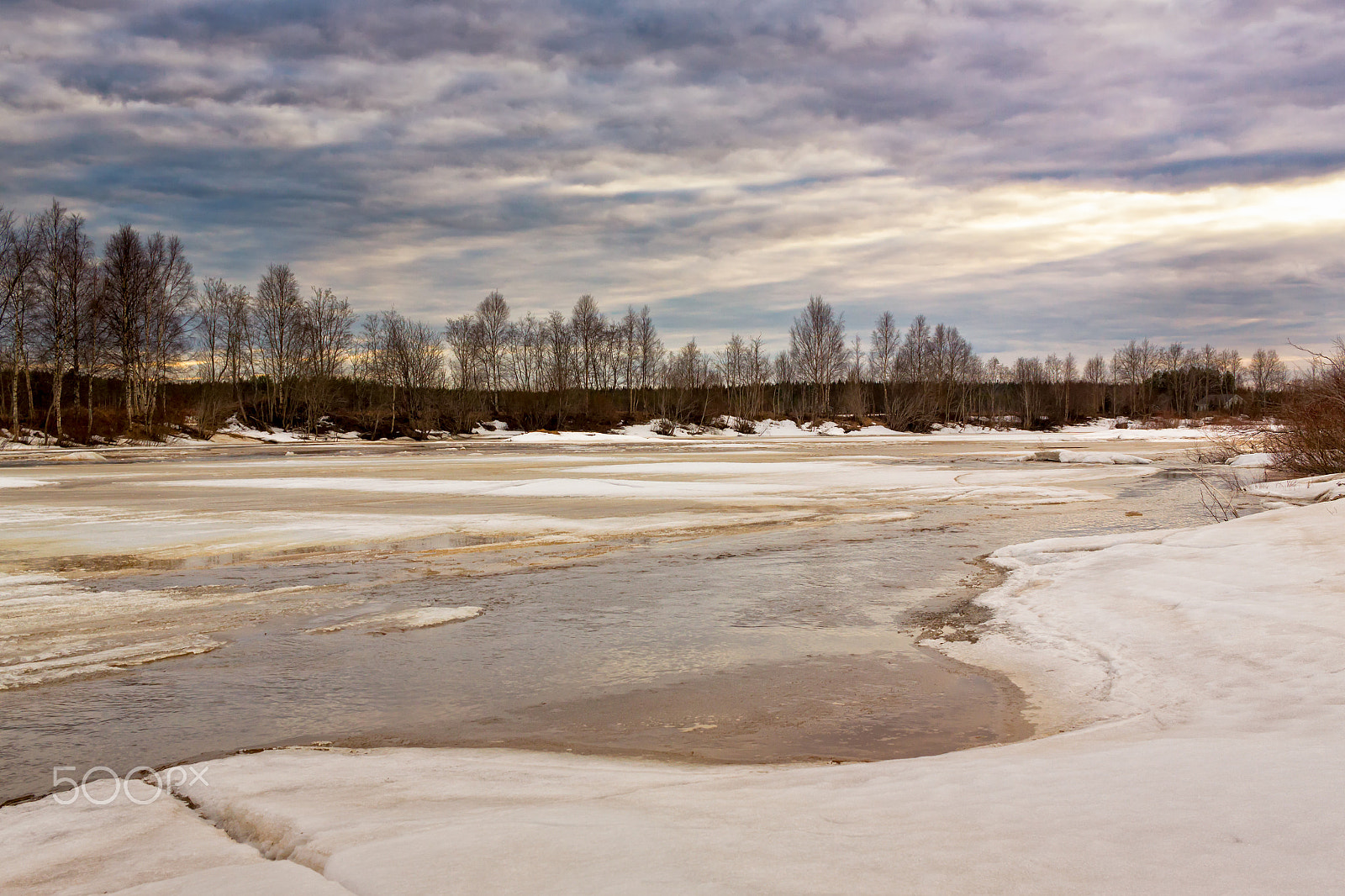 Canon EF-S 24mm F2.8 STM sample photo. Melting ice on the river photography