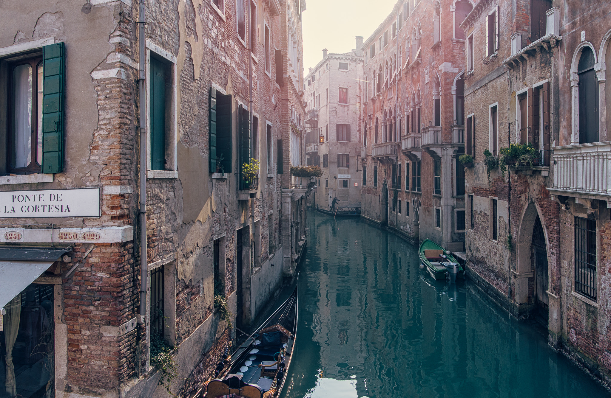 Nikon D610 sample photo. Lost in venice photography