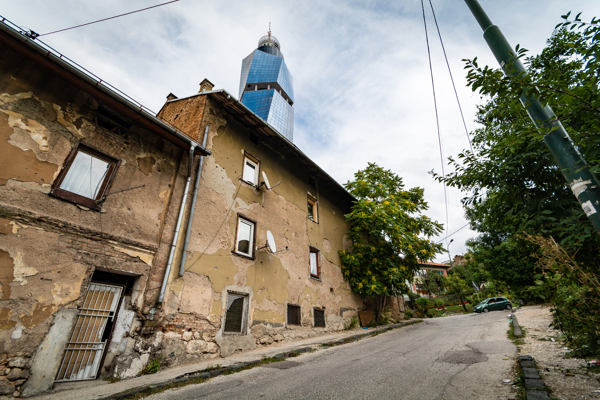 Sigma 10-20mm F4-5.6 EX DC HSM sample photo. Old and new photography
