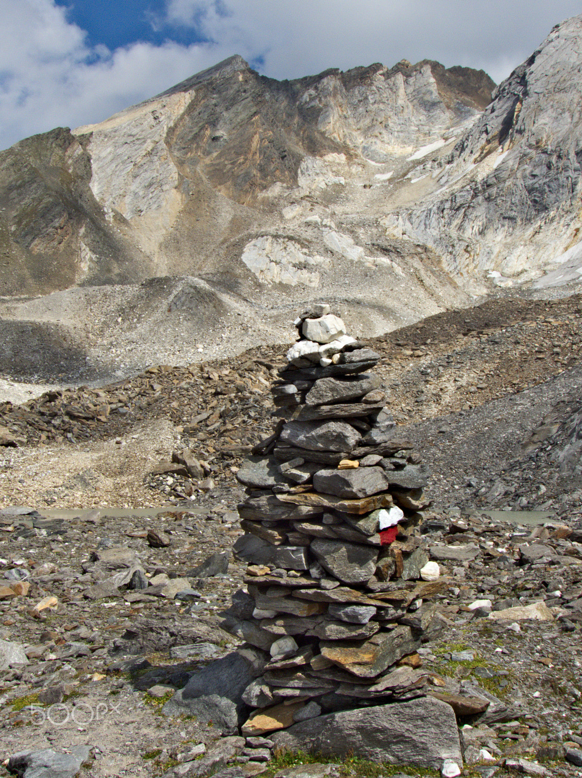 Kodak EasyShare Z990 (EasyShare Max) sample photo. Cairn [texel group, italy] photography