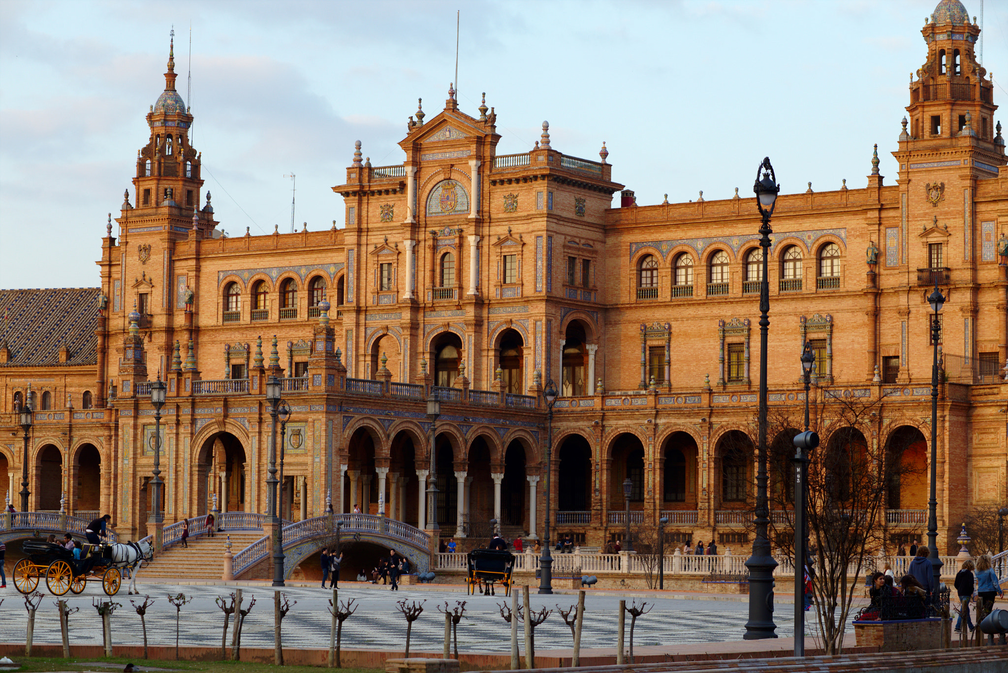 Canon EF 100mm F2.0 USM sample photo. Plaza españa de sevilla photography