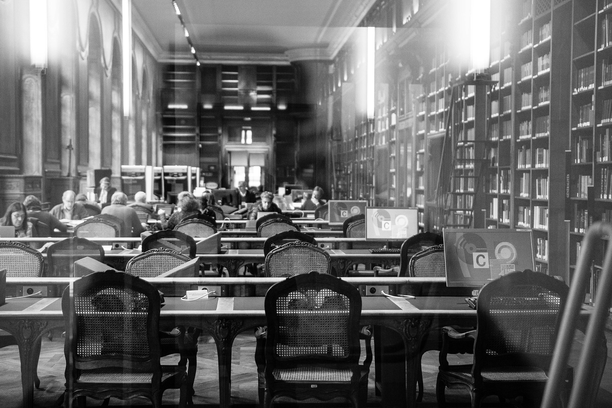 Sigma 18-35mm f/1.8 DC HSM sample photo. Through the window of national libray photography