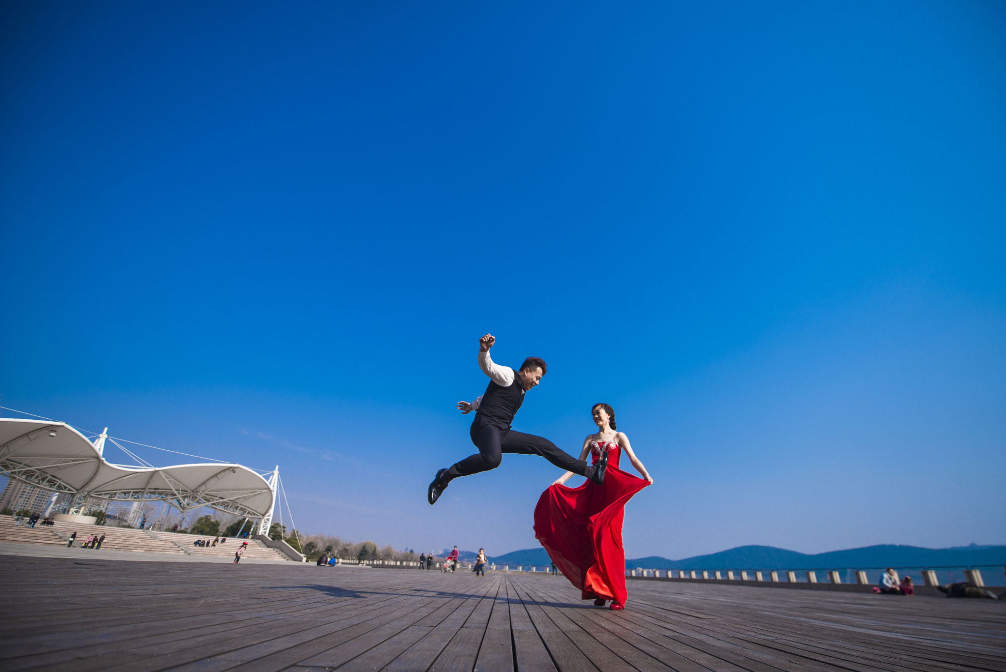 Tamron SP 15-30mm F2.8 Di VC USD sample photo. 跳耀的幸福 photography