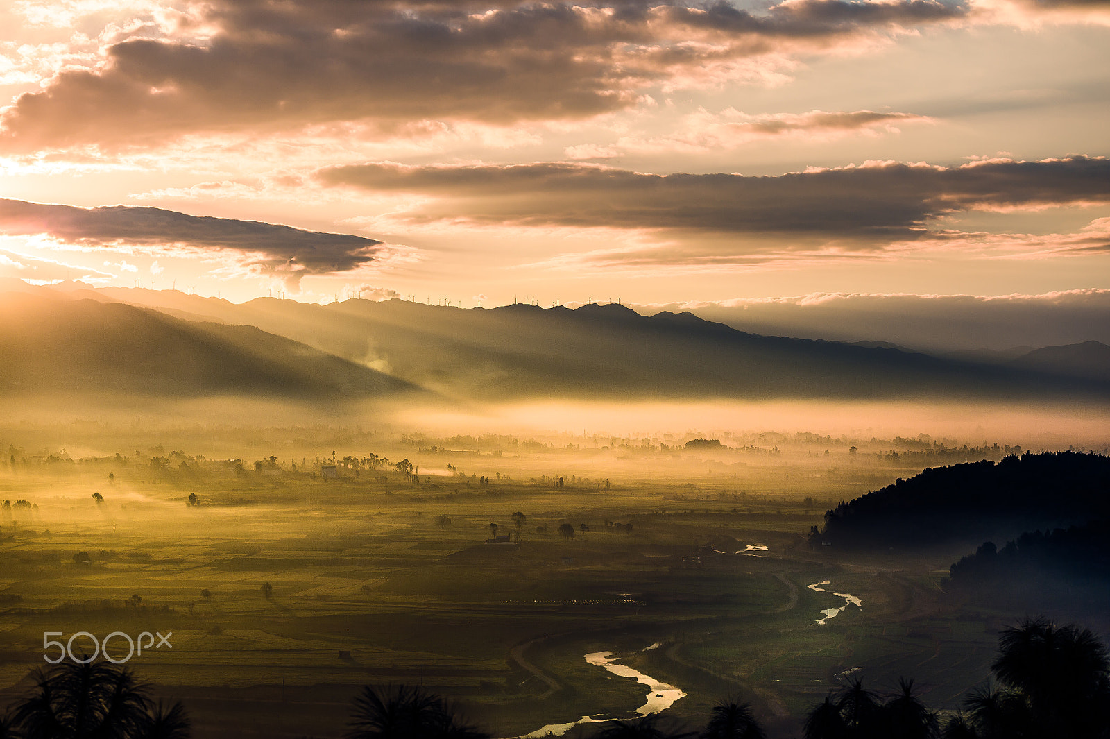 Nikon D4S sample photo. Morning lights in red river photography