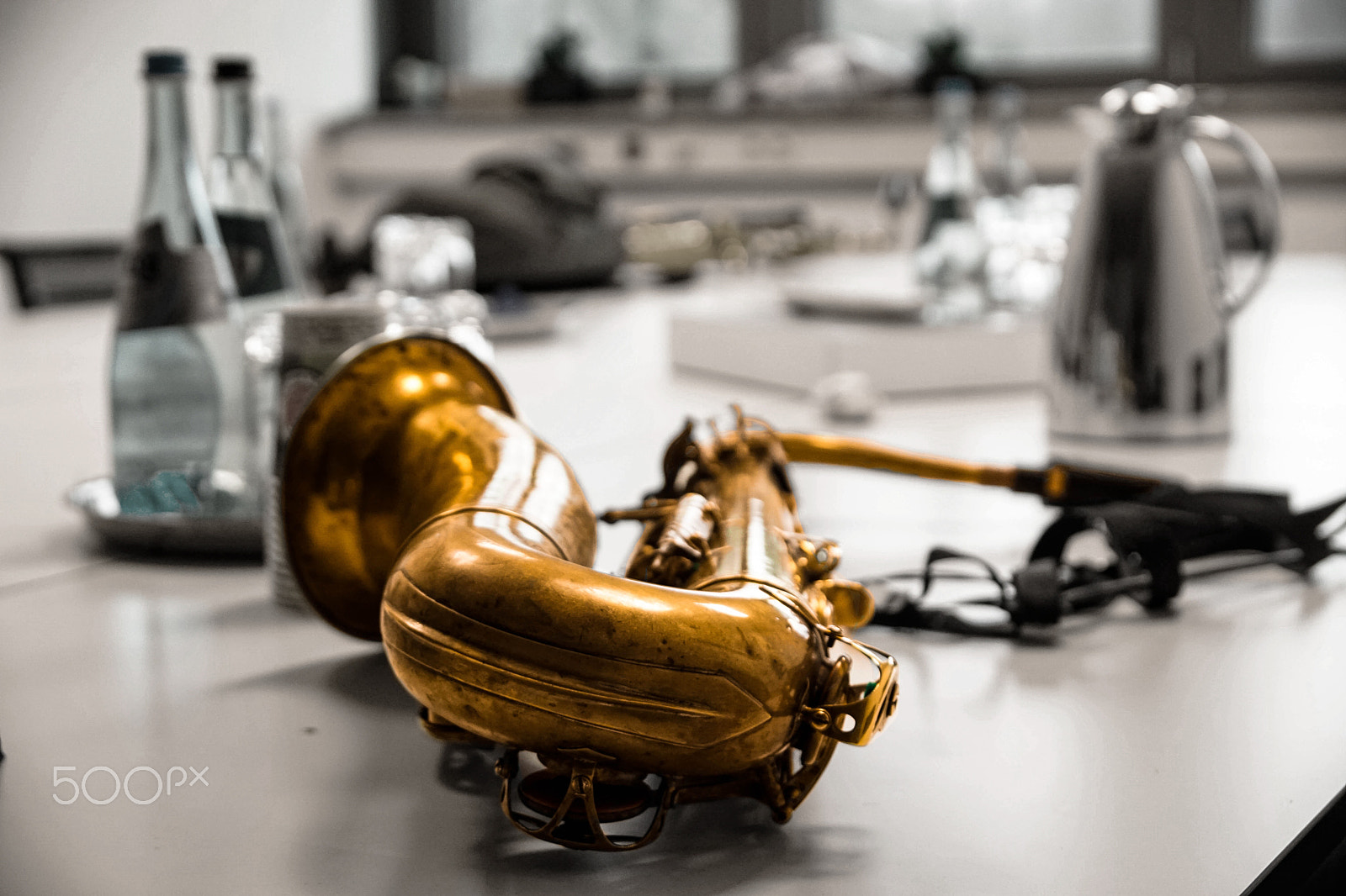 Sony DT 18-135mm F3.5-5.6 SAM sample photo. Music stillive sax break two photography