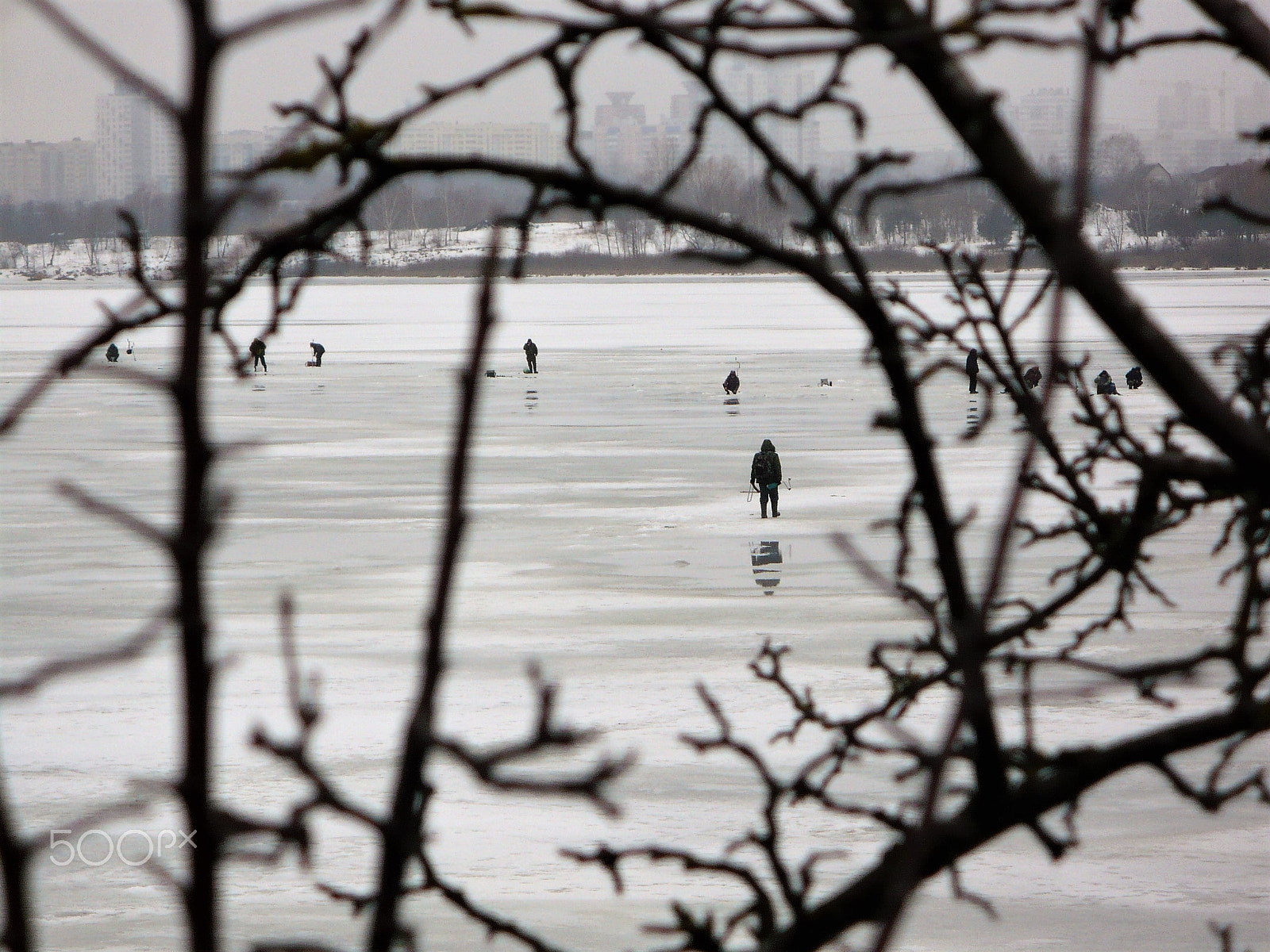 Panasonic DMC-LZ7 sample photo. Winter fishing on the lake photography