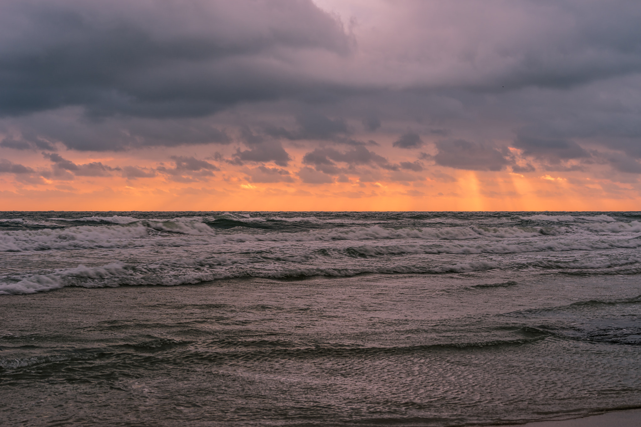 Sony FE 70-300mm F4.5-5.6 G OSS sample photo. Seascape photography