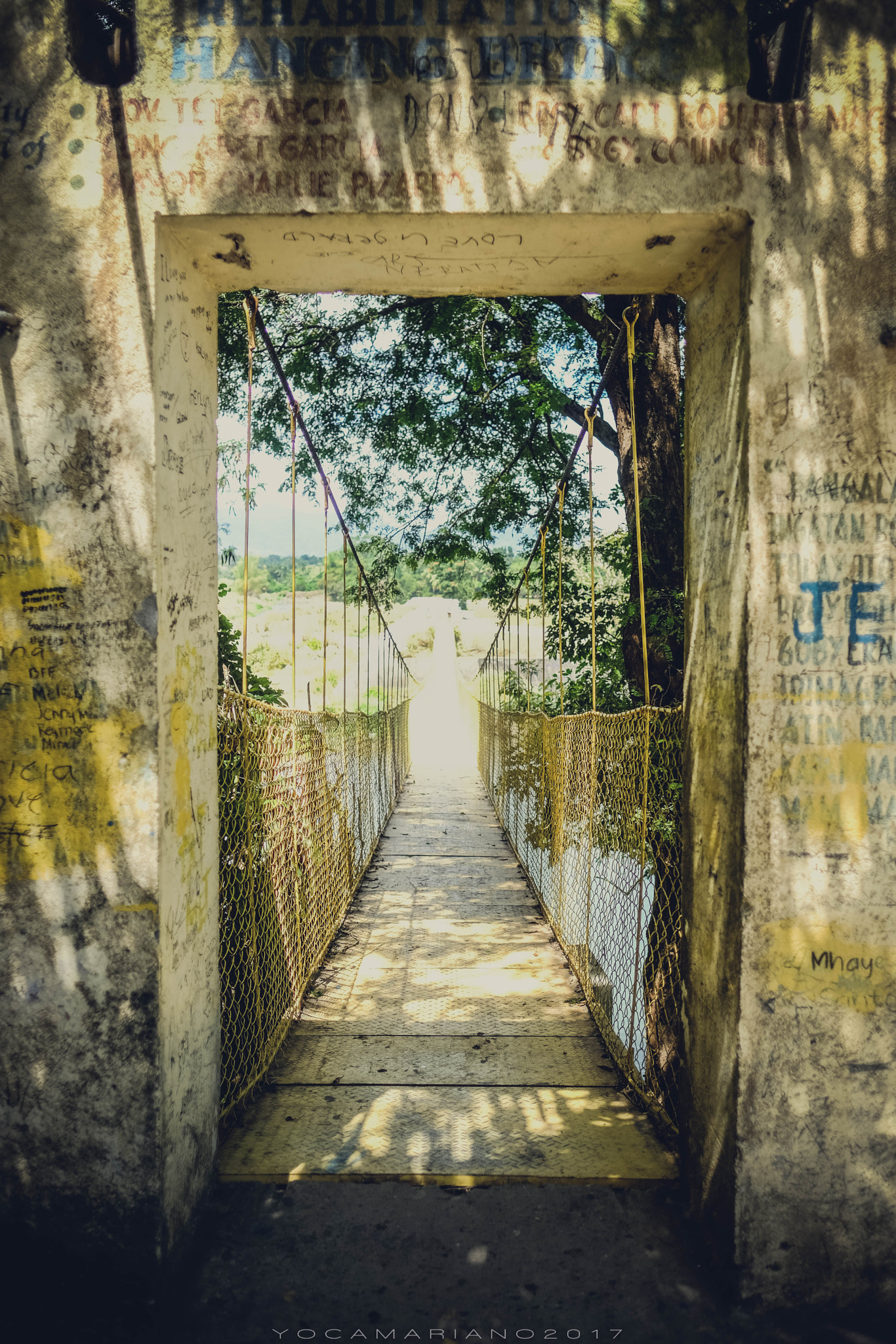 Fujifilm X-Pro2 + Fujifilm XF 16mm F1.4 R WR sample photo. Hanging bridge photography