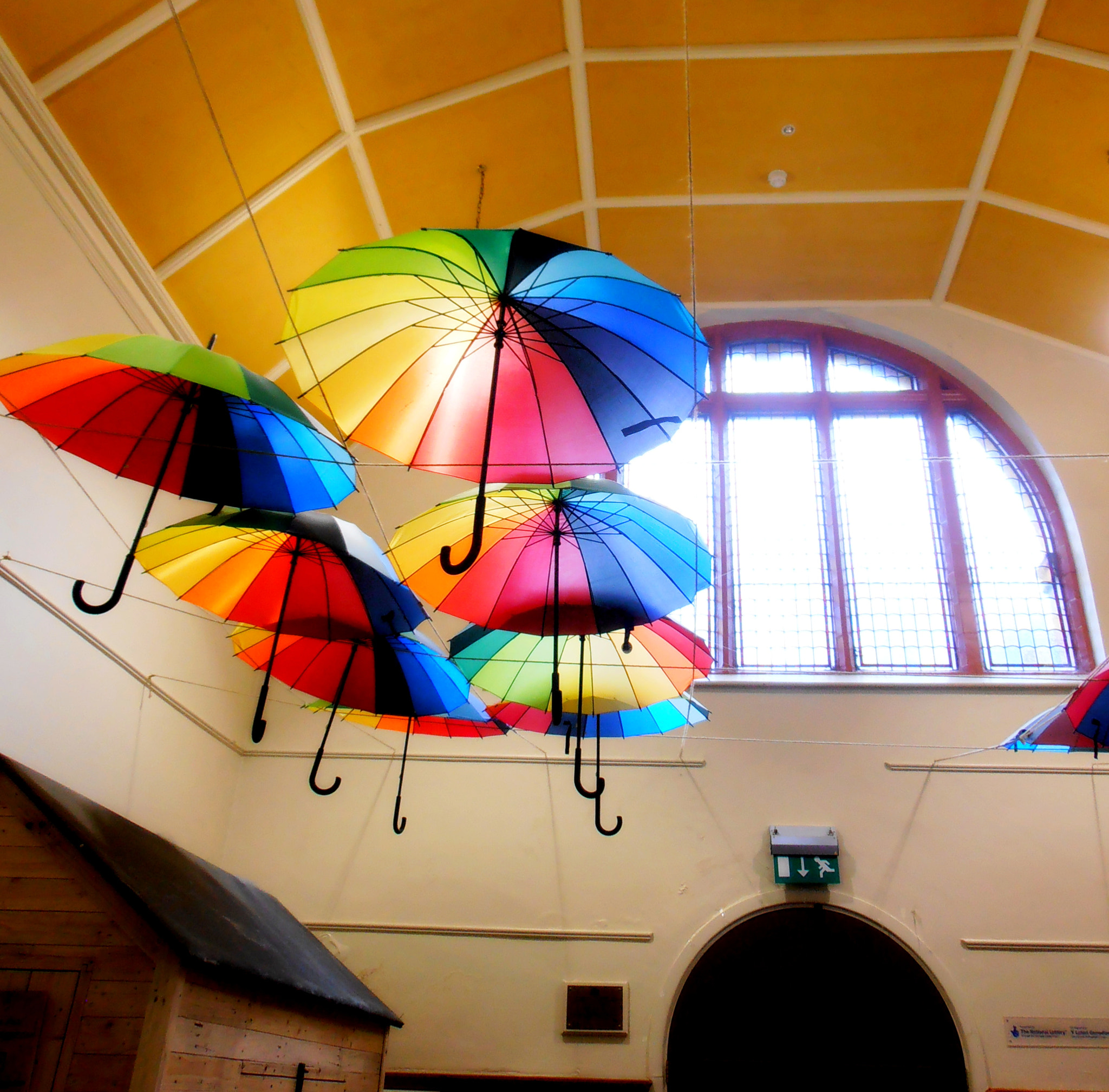 Olympus VR310,D720 sample photo. Umbrellas photography