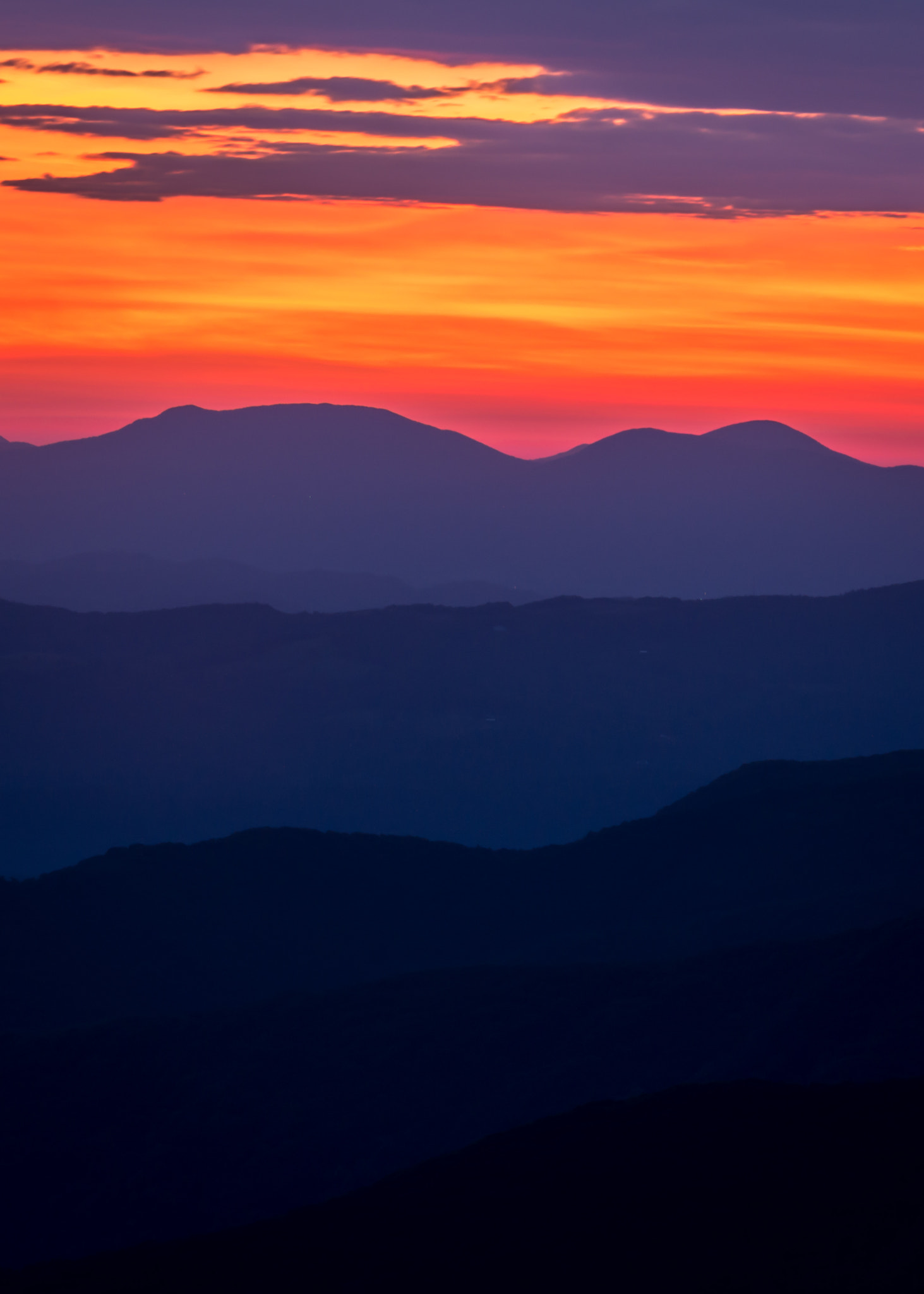 Nikon D610 + Tamron SP 70-200mm F2.8 Di VC USD sample photo. Blue ridge mountain sun rise photography