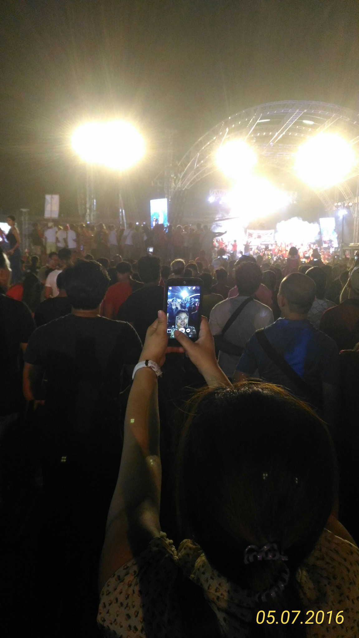 ASUS ZenFone Max (ZC550KL) sample photo
