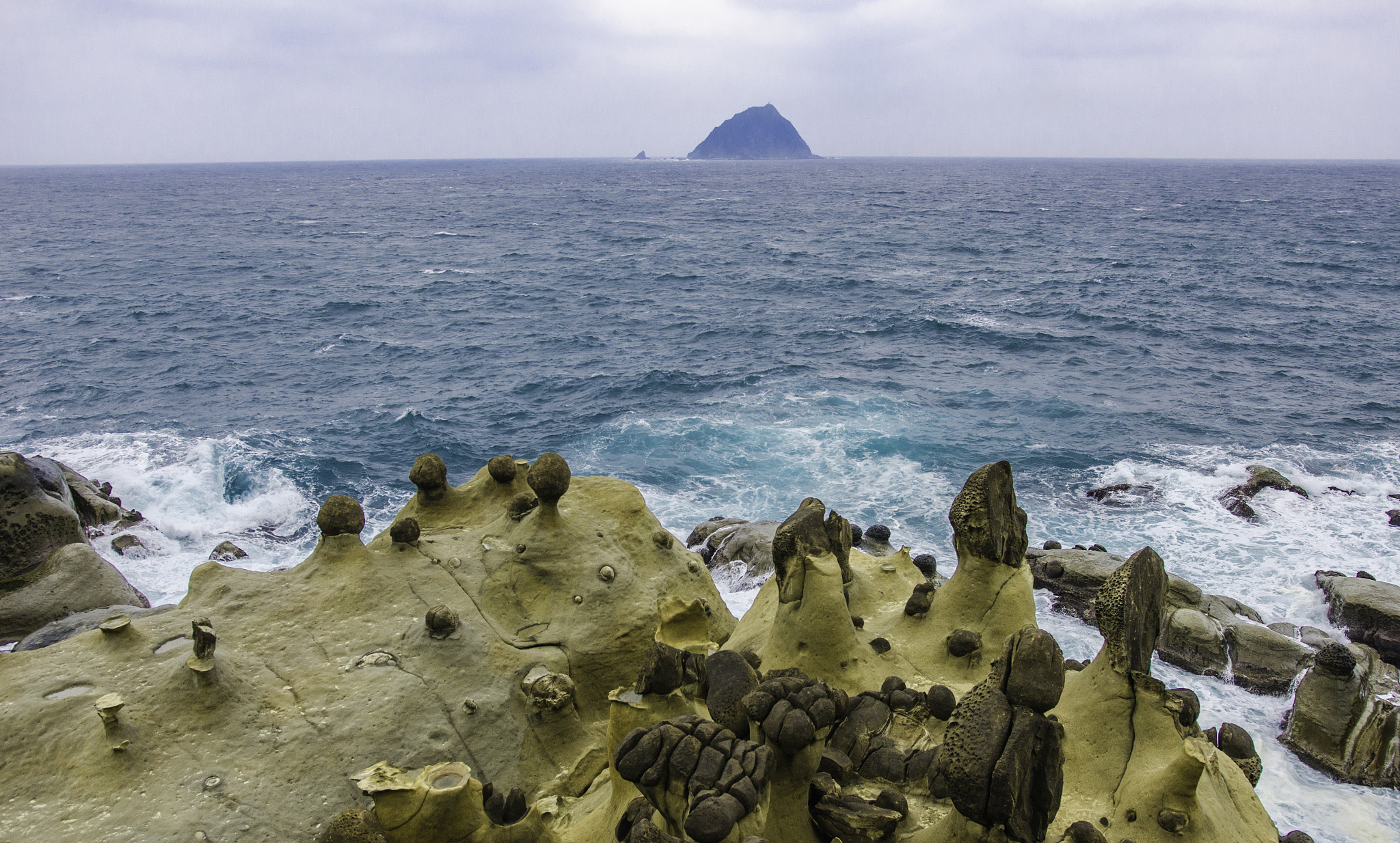 Nikon D7000 sample photo. 沿海奇岩 photography
