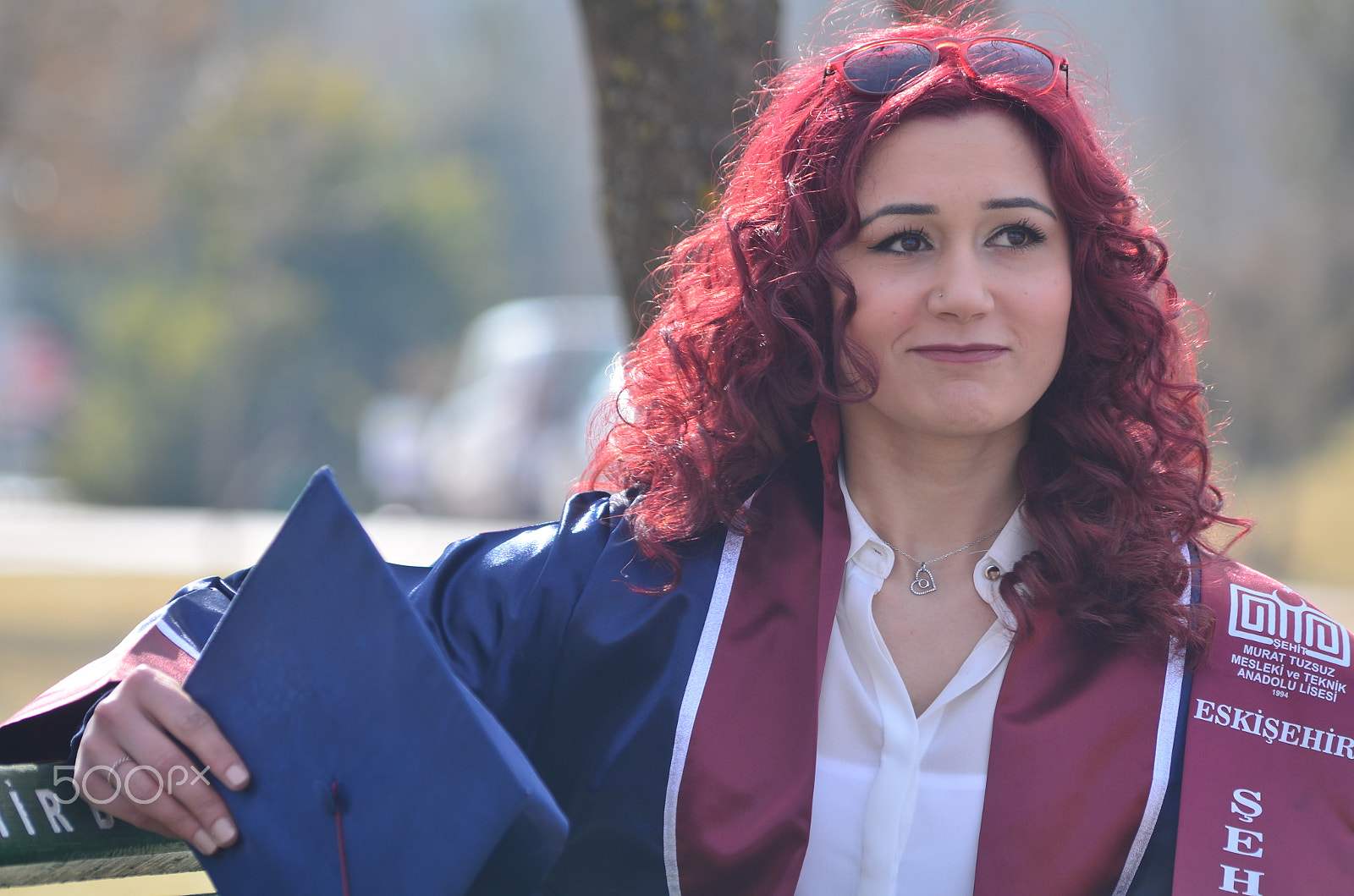 Sigma 70-300mm F4-5.6 APO DG Macro sample photo. Kızım mezun oluyor-01 photography