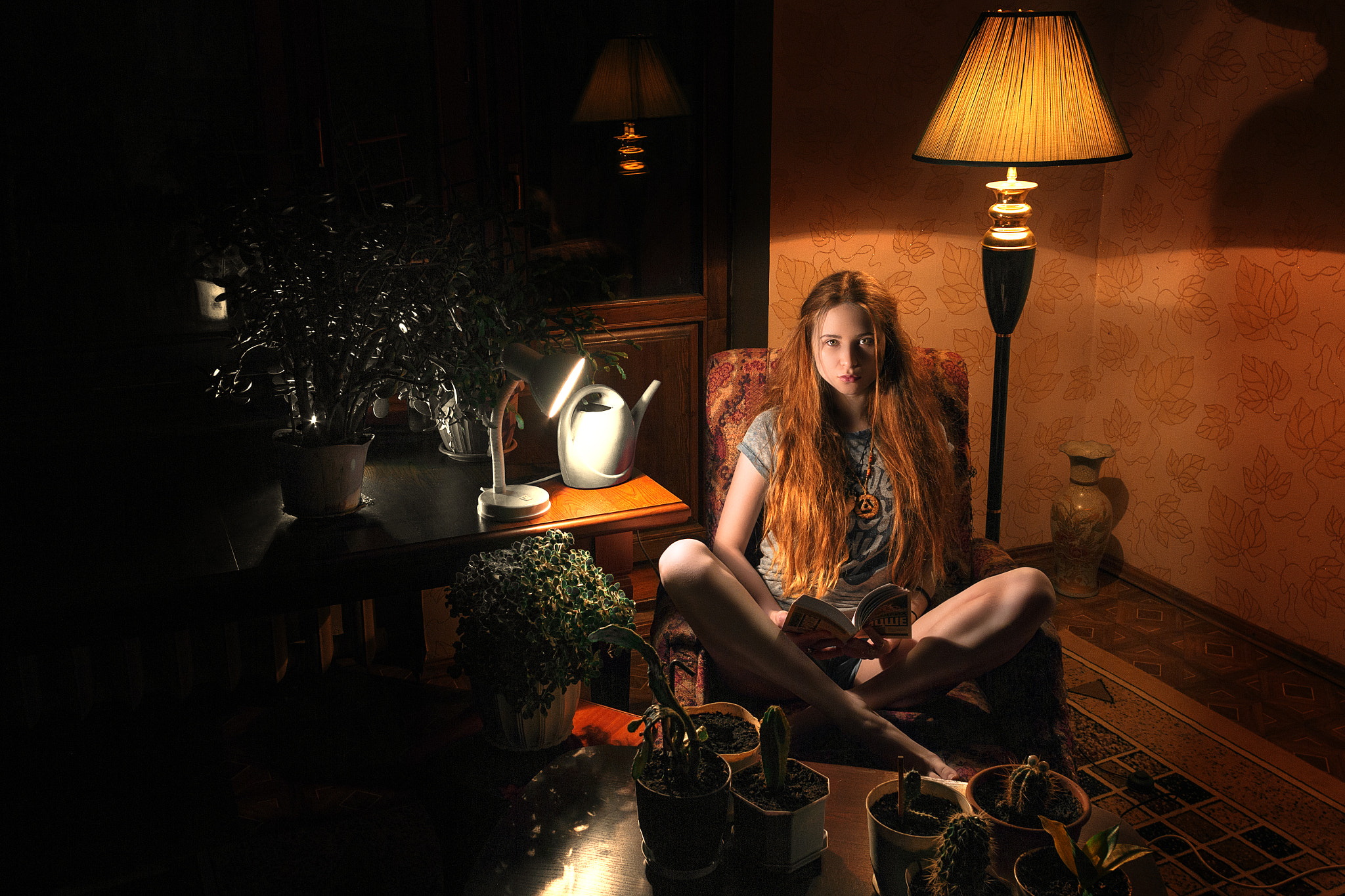 Canon EF 20mm F2.8 USM sample photo. Dasha reading photography