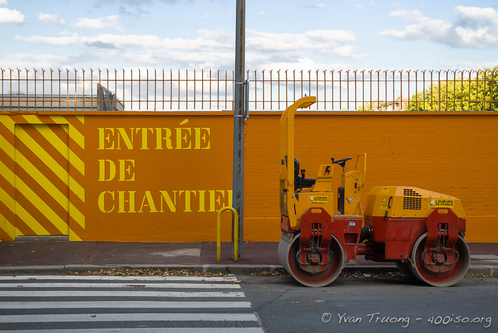 Pentax *ist DS sample photo. Entrée de chantier photography