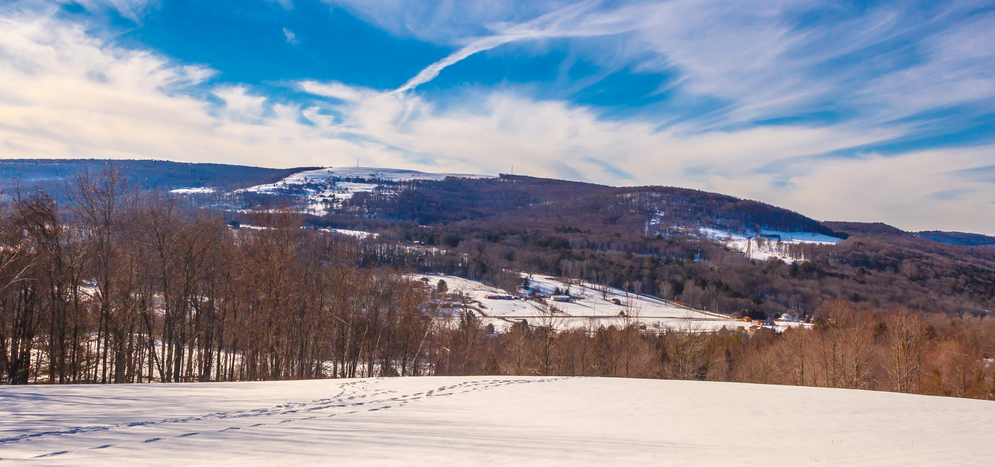 Canon EF 28-80mm f/3.5-5.6 USM sample photo. Snow capped thunder hill photography