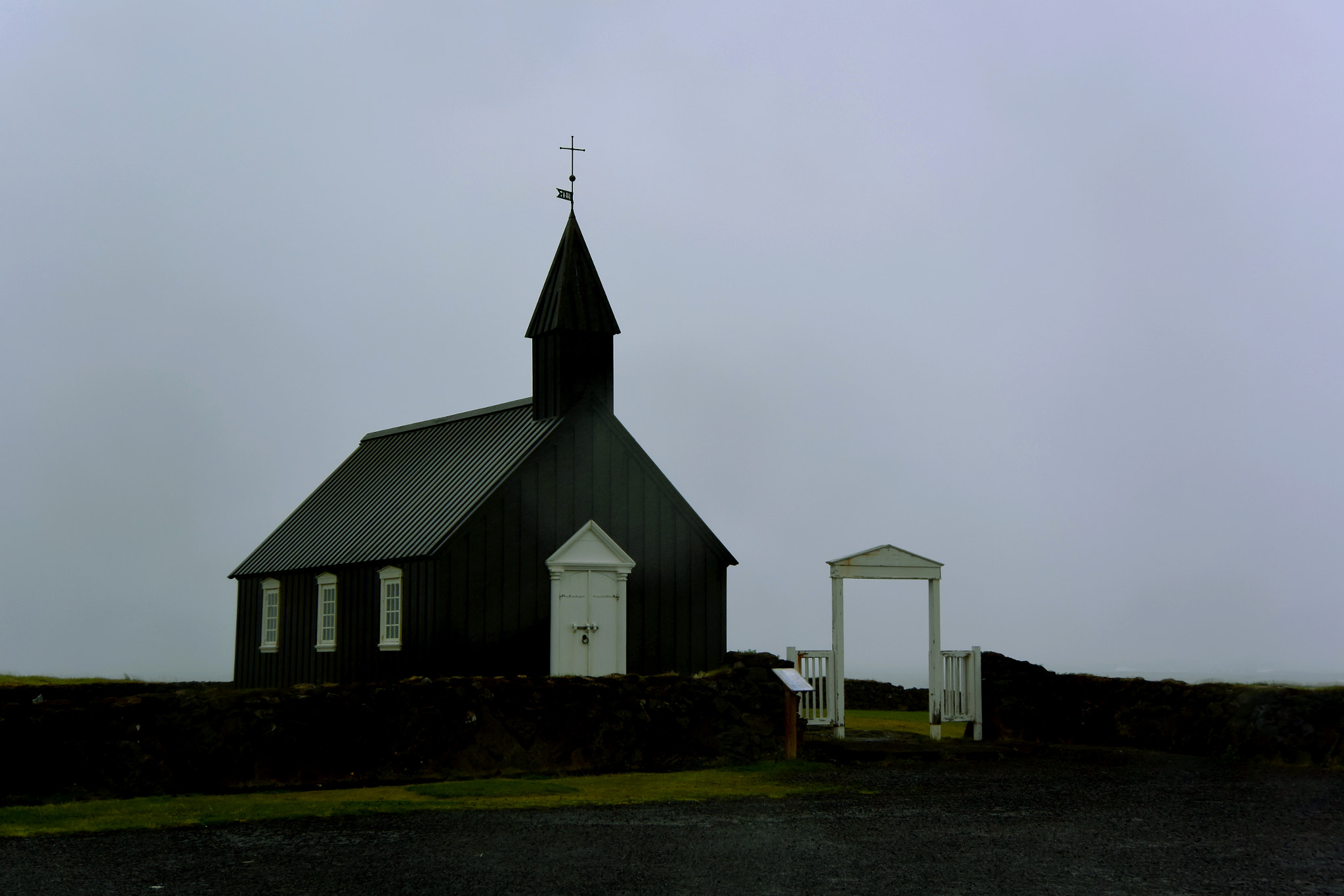 Nikon 1 V3 sample photo. Búðir photography