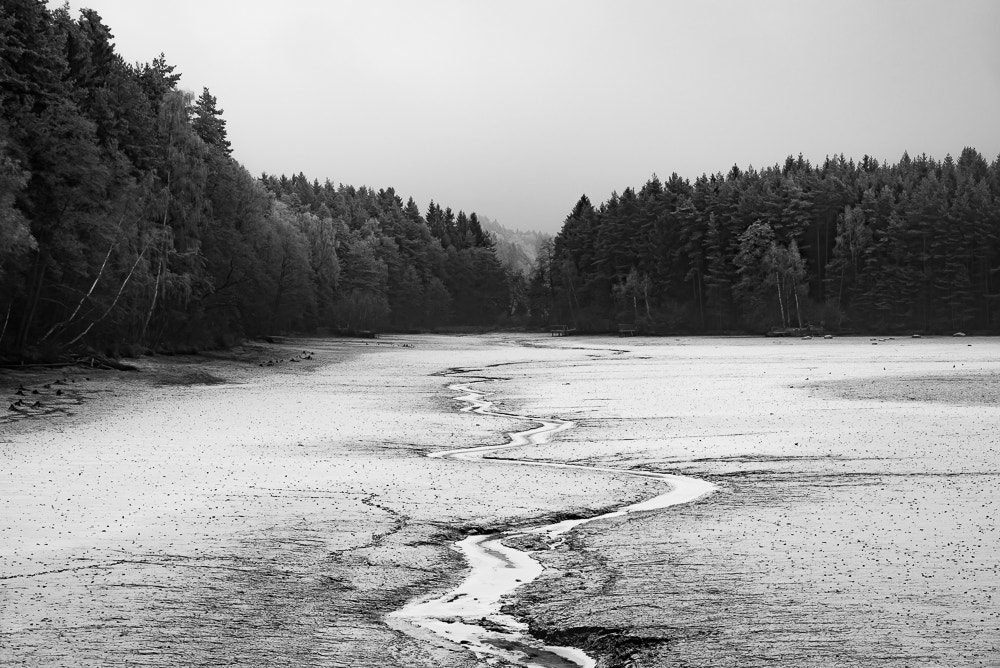 Nikon D600 sample photo. Empty lake photography