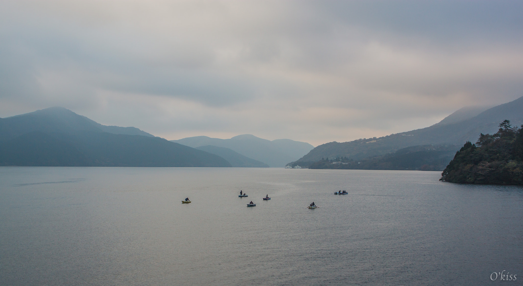 Canon EF 28-105mm f/3.5-4.5 USM sample photo. Hakone photography