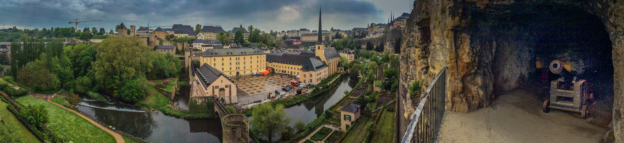 iPad mini 2 back camera 3.3mm f/2.4 sample photo. Fortified caves and tunnels, luxembourg city. photography