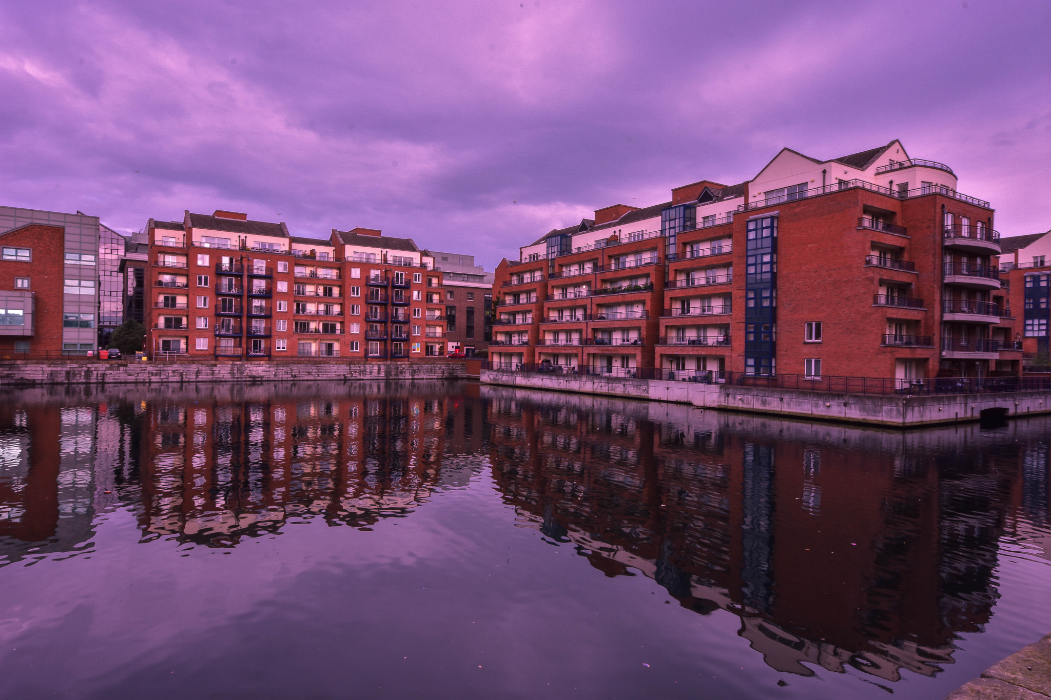 Sigma 10-20mm F4-5.6 EX DC HSM sample photo. Reflections photography