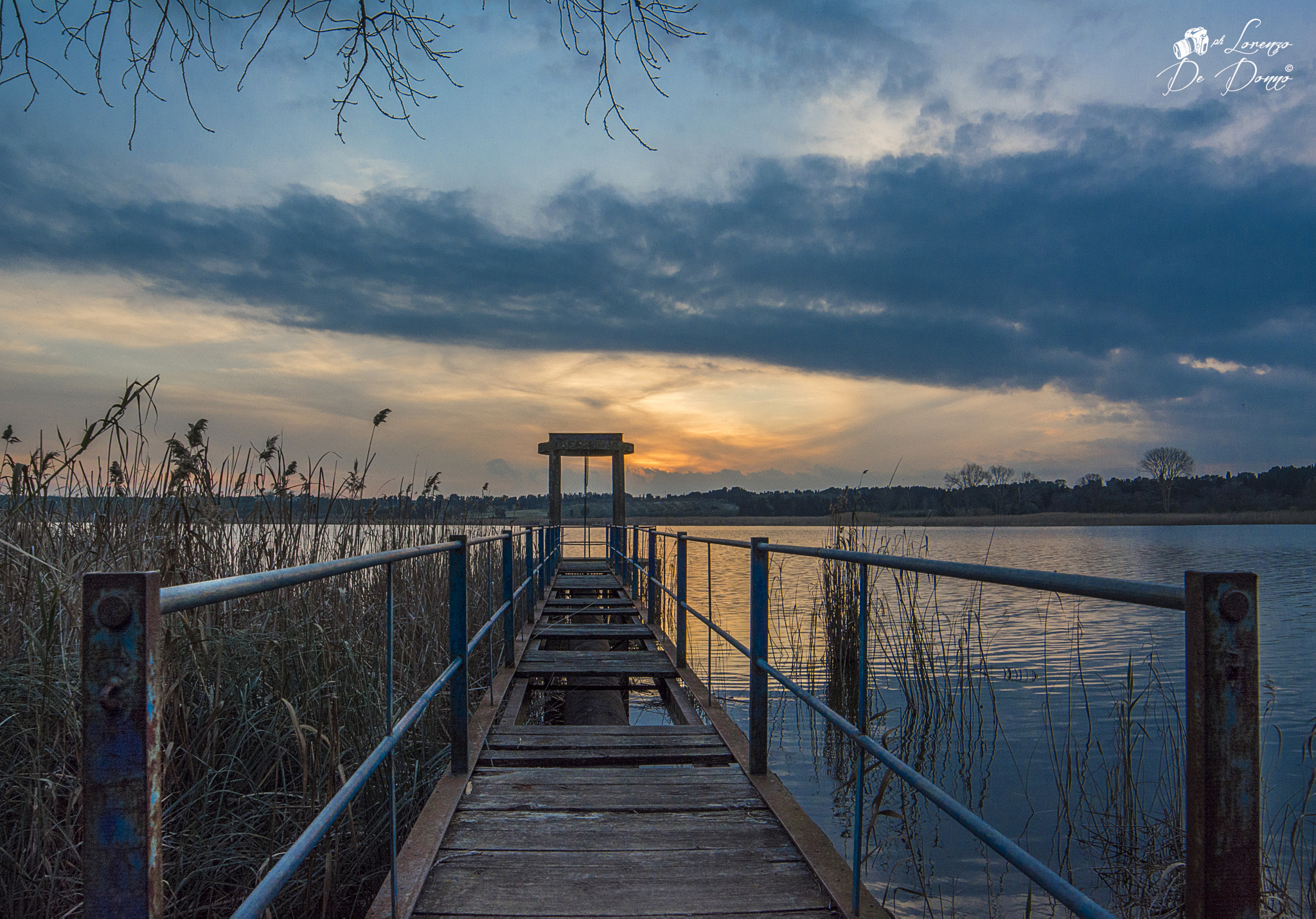 Samyang 14mm F2.8 ED AS IF UMC sample photo. Nel riflesso di un lago dorato si rispecchiano i miei sogni photography