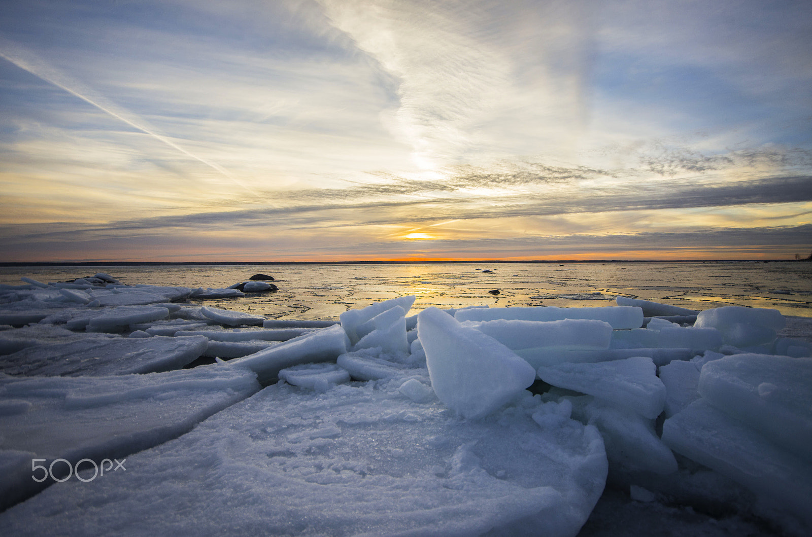 Sigma AF 10-20mm F4-5.6 EX DC sample photo. Frozen pieces photography