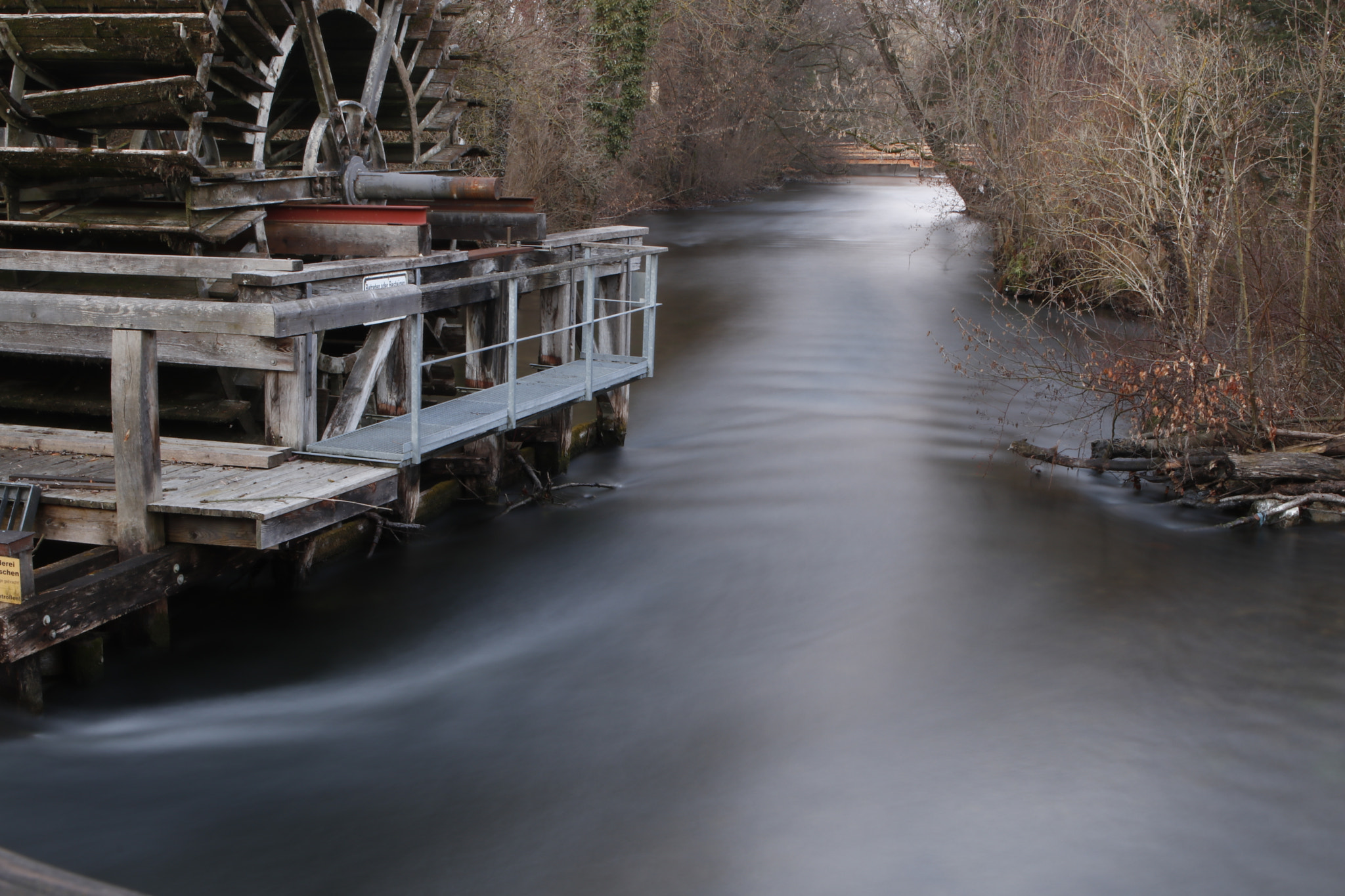 Canon EOS 80D + Canon EF 24-70mm F2.8L USM sample photo. On the bridge photography