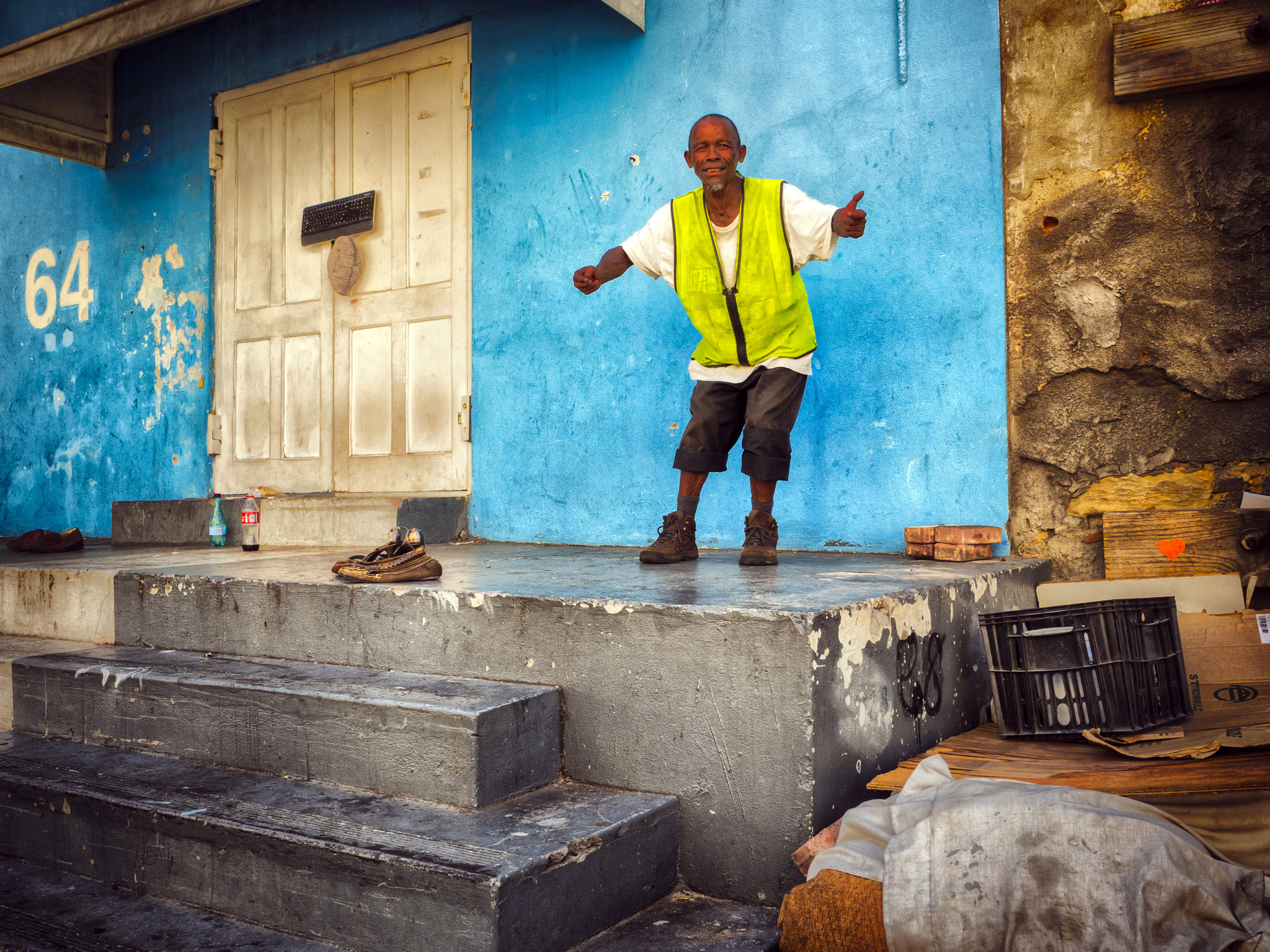 Olympus OM-D E-M10 + Olympus M.Zuiko Digital ED 12-40mm F2.8 Pro sample photo. Raw life contrasts of bo-kaap photography