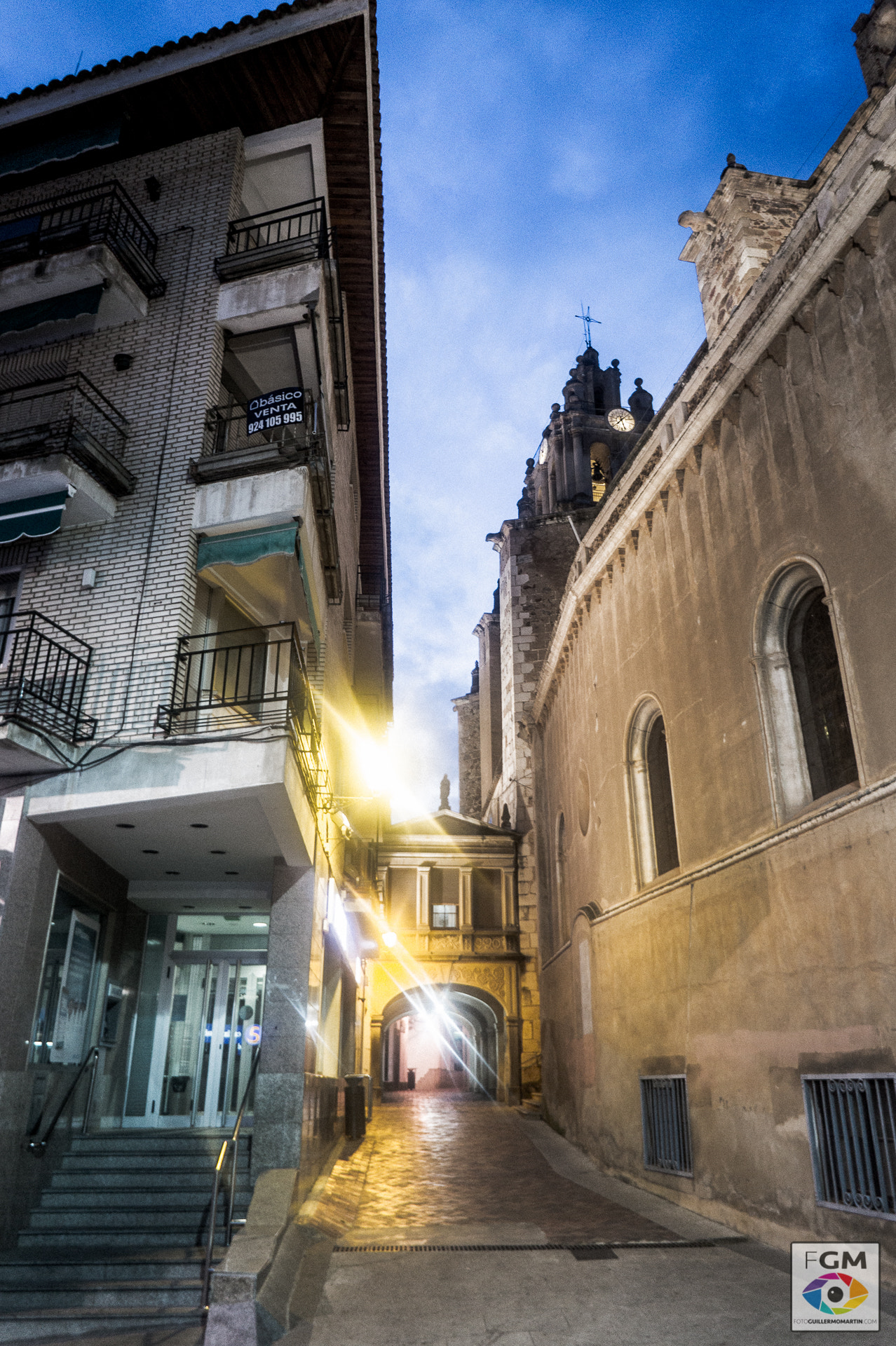 Sony Alpha a5000 (ILCE 5000) + Sony E 16mm F2.8 sample photo. 'passage' of time photography