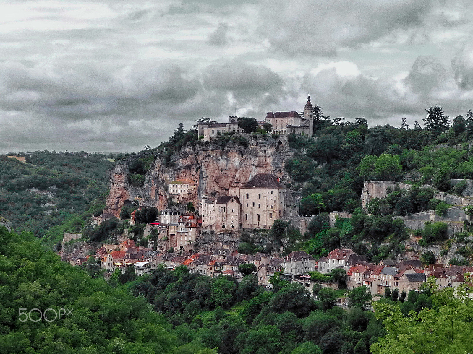 Panasonic DMC-ZS19 sample photo. Rocamadour on the hill photography