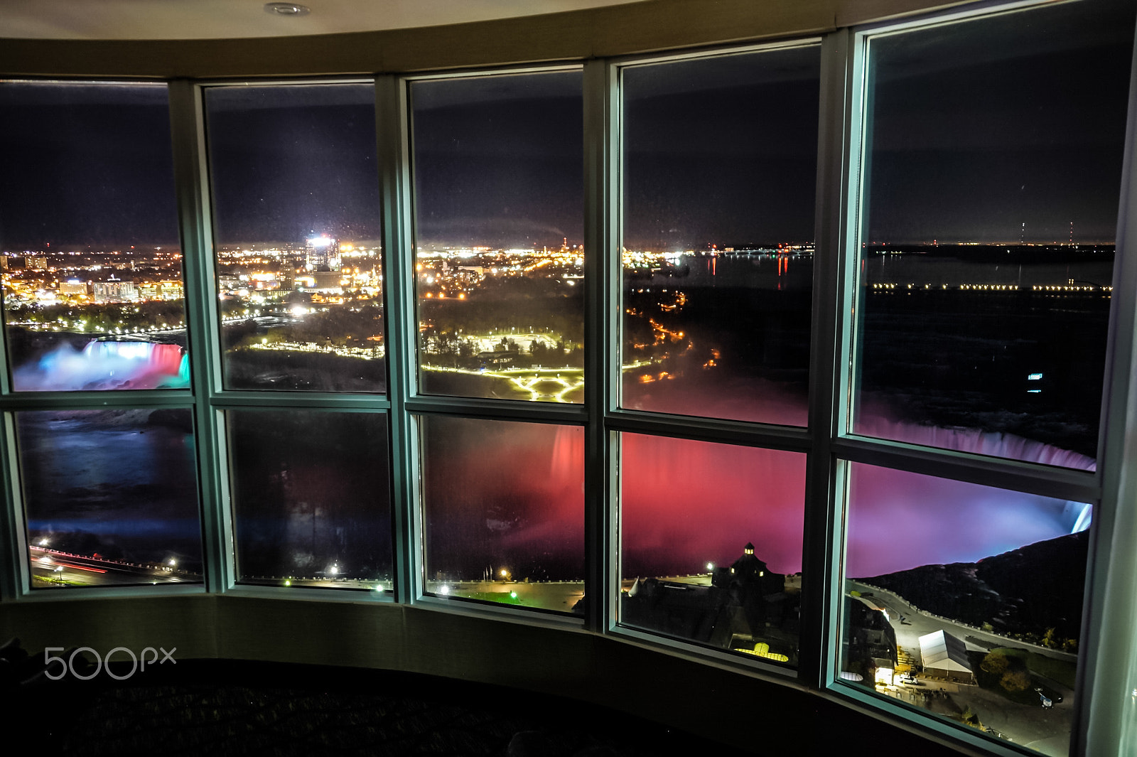 Sony DT 18-135mm F3.5-5.6 SAM sample photo. *niagara at night* photography