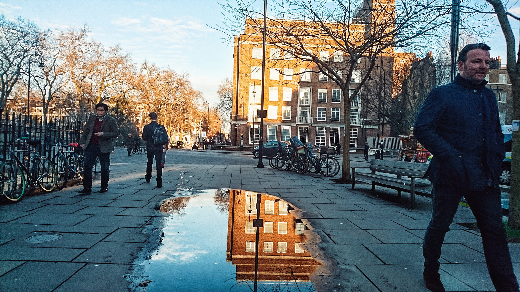 Sony Xperia X Compact sample photo. Street and water.jpeg photography