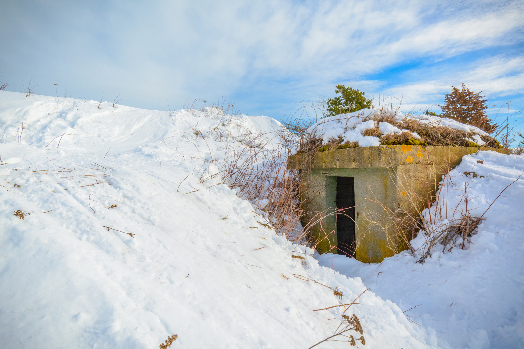 Samyang 14mm F2.8 ED AS IF UMC sample photo. Doorway to the underworld photography