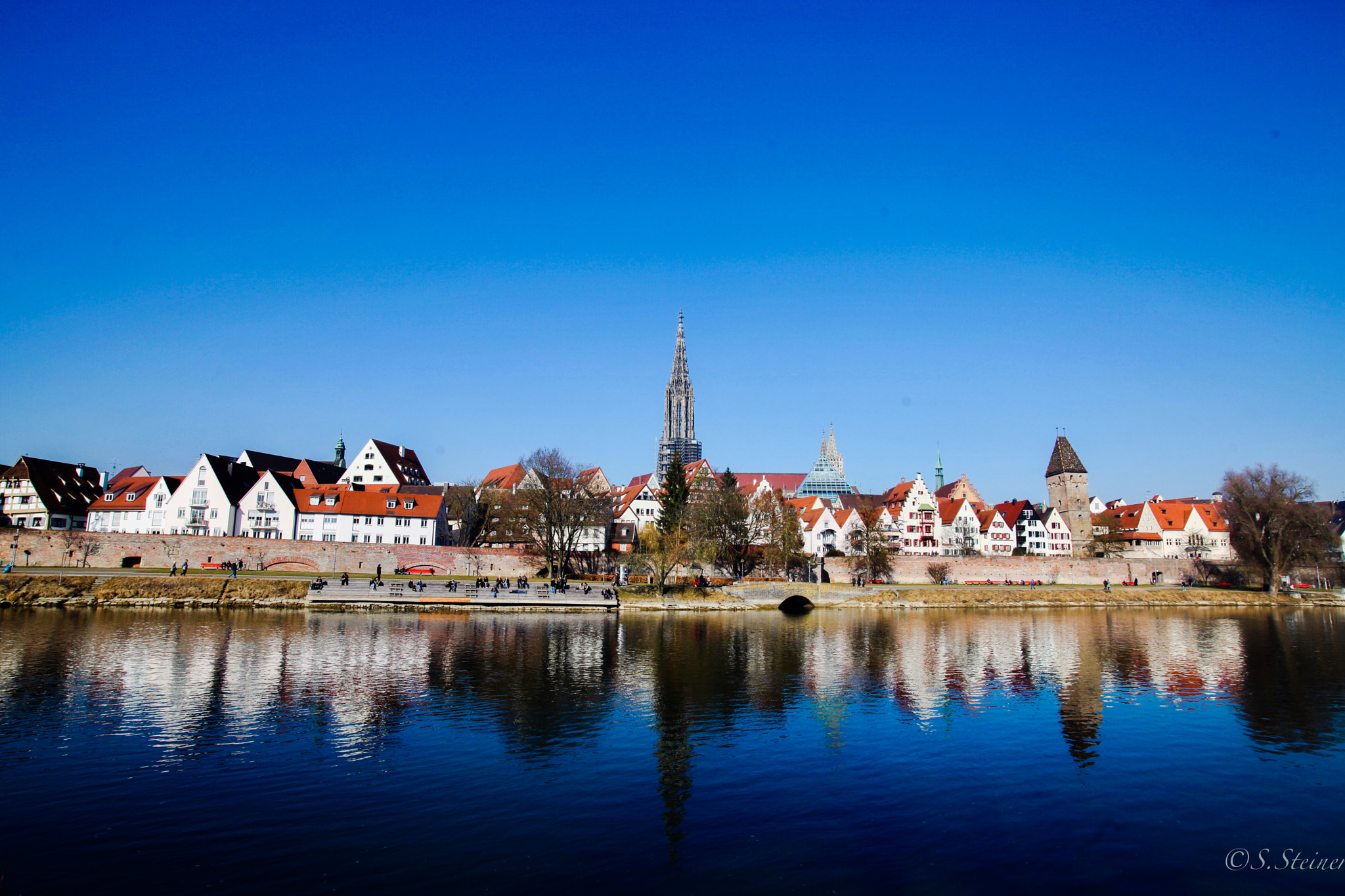 Canon EOS 5D Mark II + Sigma 20mm EX f/1.8 sample photo. Ulm (germany) photography